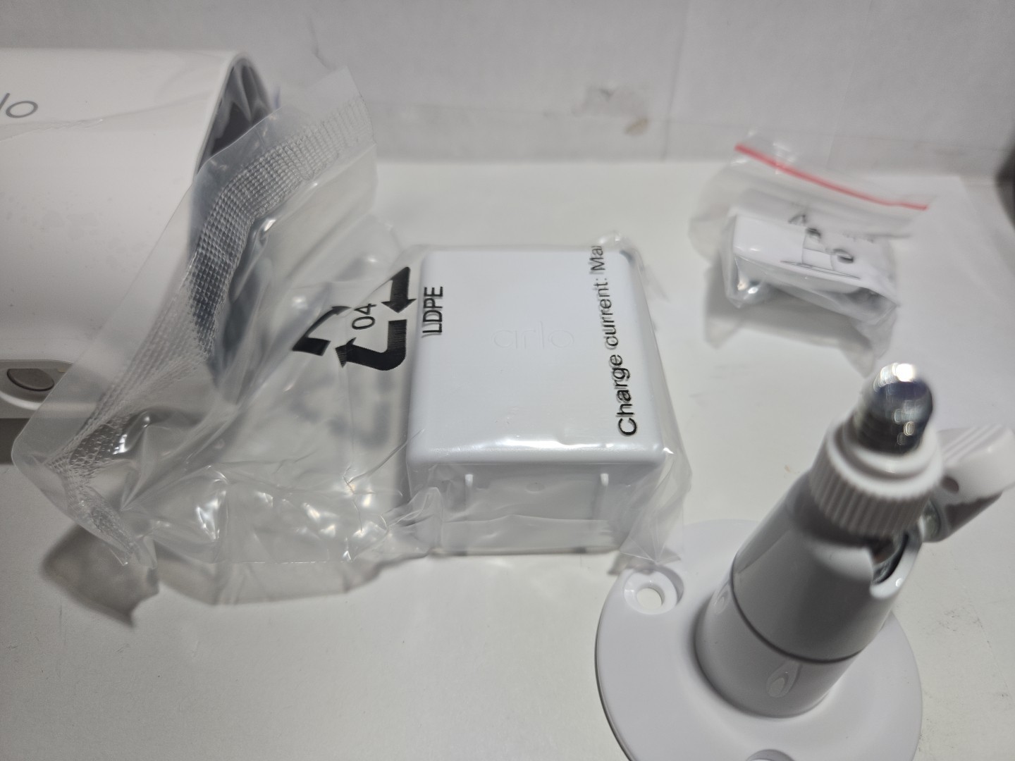 New Arlo Pro 5S 2K Indoor/Outdoor Wire Free Spotlight Security Camera – White