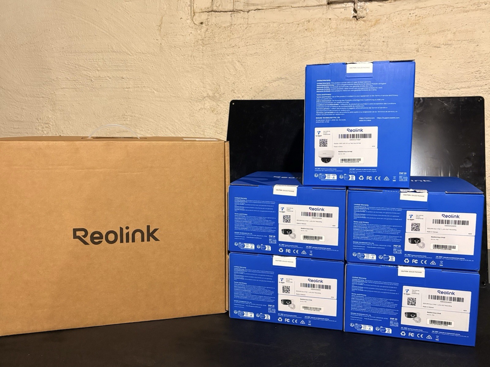 Reolink RLN8-410 8CH NVR System w/ 5 PoE Cameras 1440p 2TB Night Vision