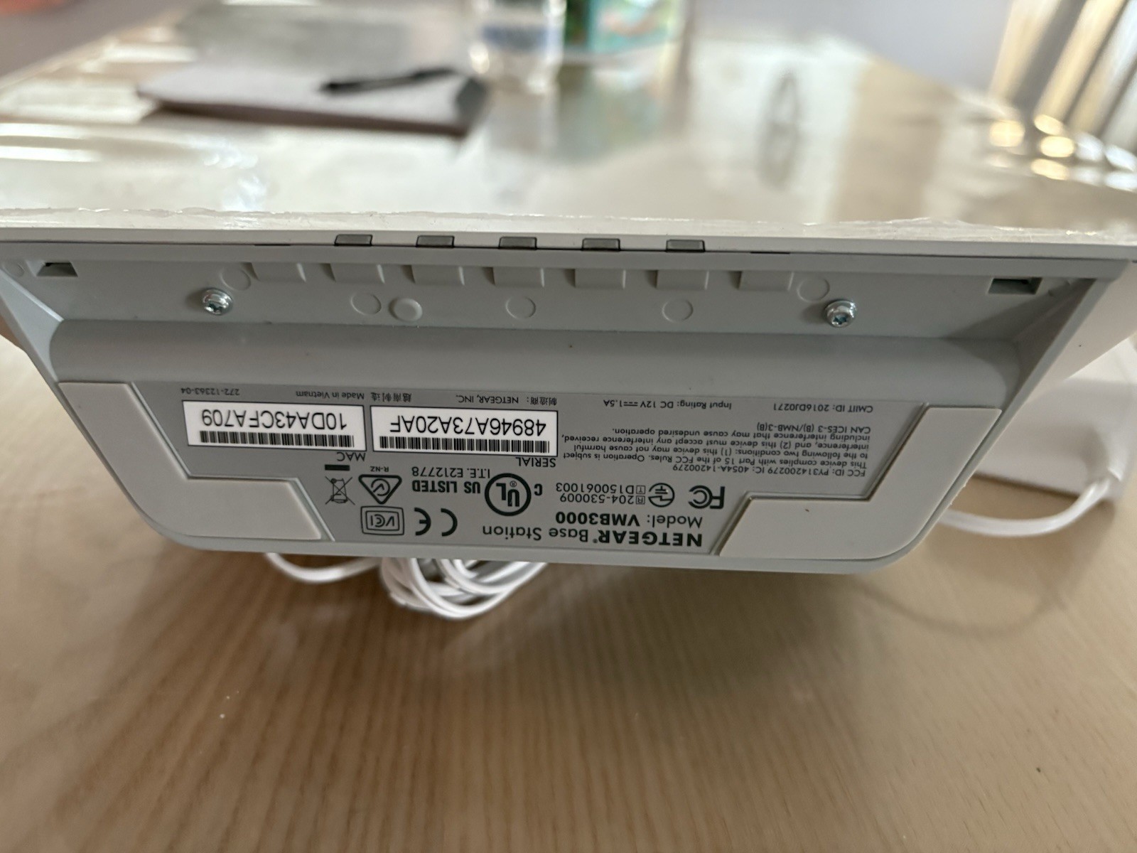 Netgear SecurityBaseStation Wireless Wi-Fi Router VMB3000 Hub Unit Charger &Eth