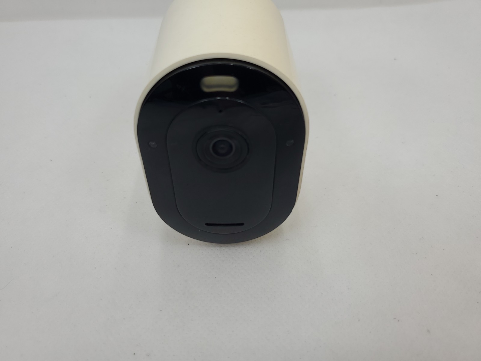 Arlo Pro 4 XL Security Camera VMC4041P Working Condition But Faded Needs Battery