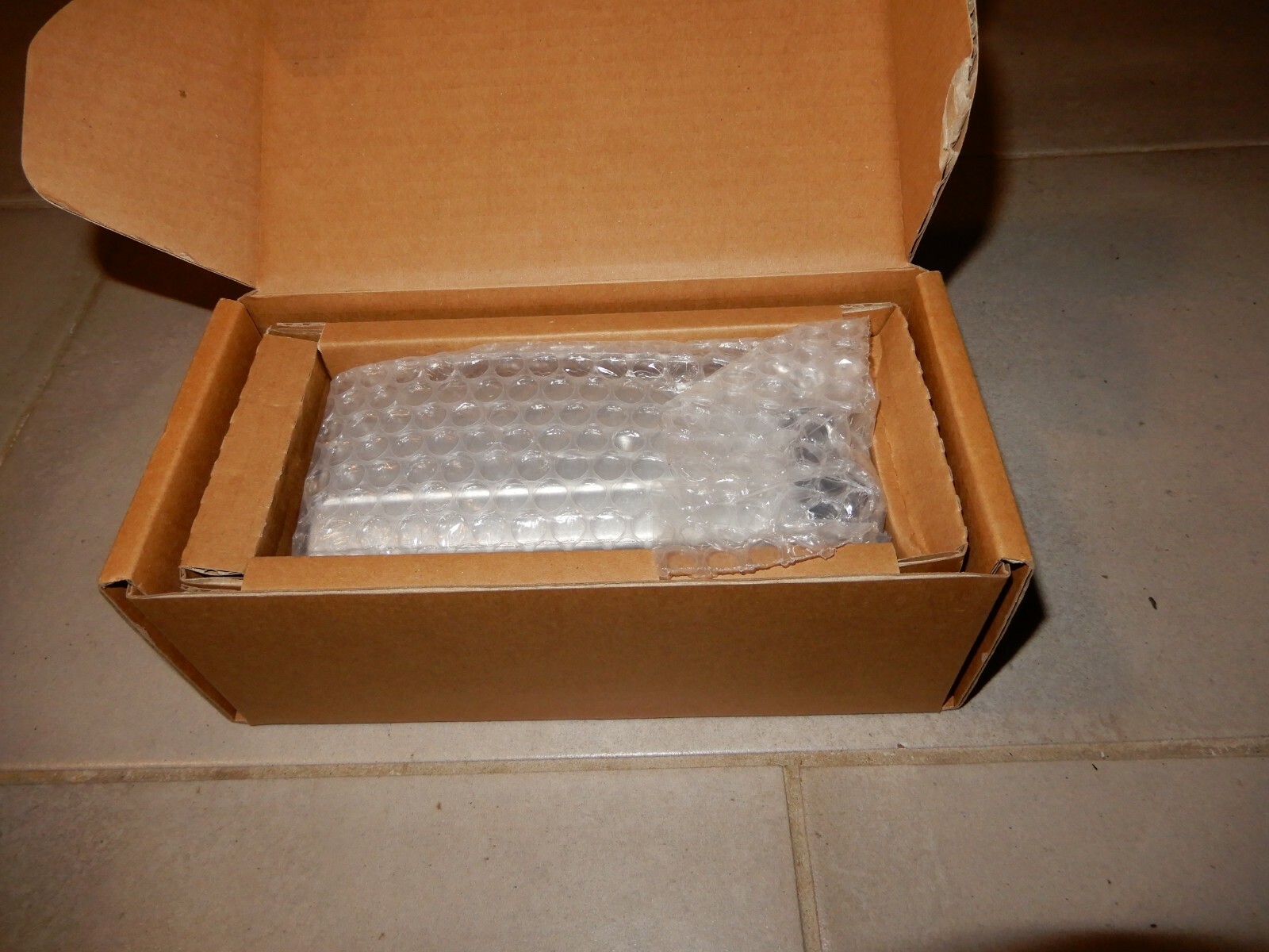 Cisco CIVS-IPC-6000P Black & Silver Long Range Network Surveillance Video Camera