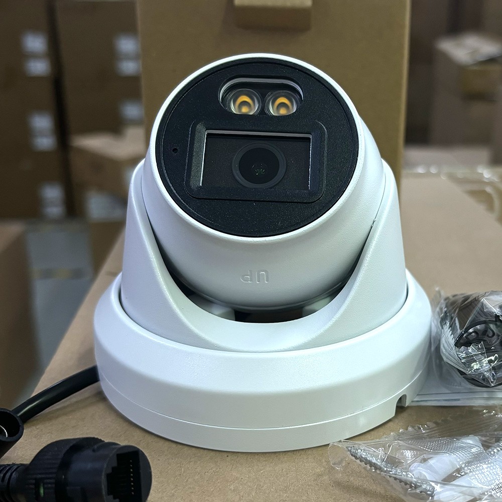 Vikylin 8CH 8POE 4K 8MP Outdoor Security Camera System Color Night Vision Lot
