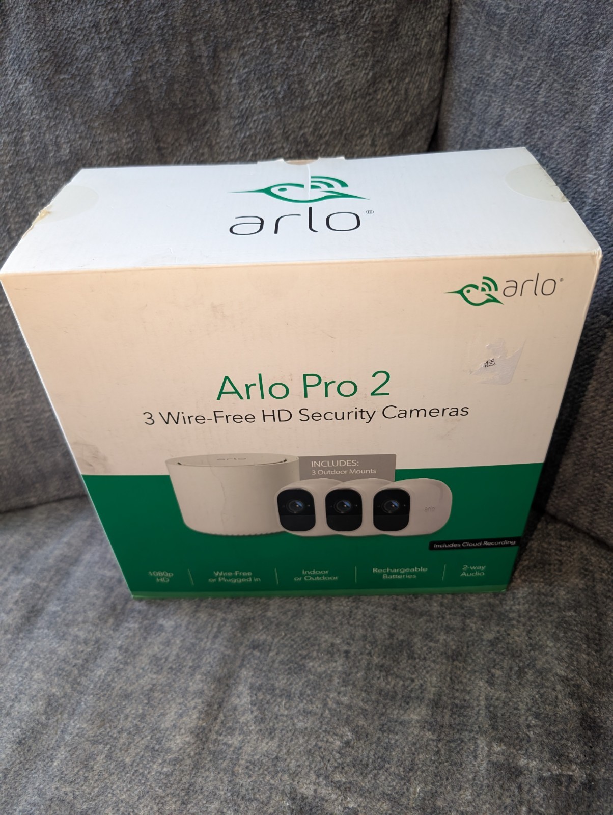 Arlo Pro 2 Security Camera Bundle Wire-Free HD Camera & Base! Missing Pieces!