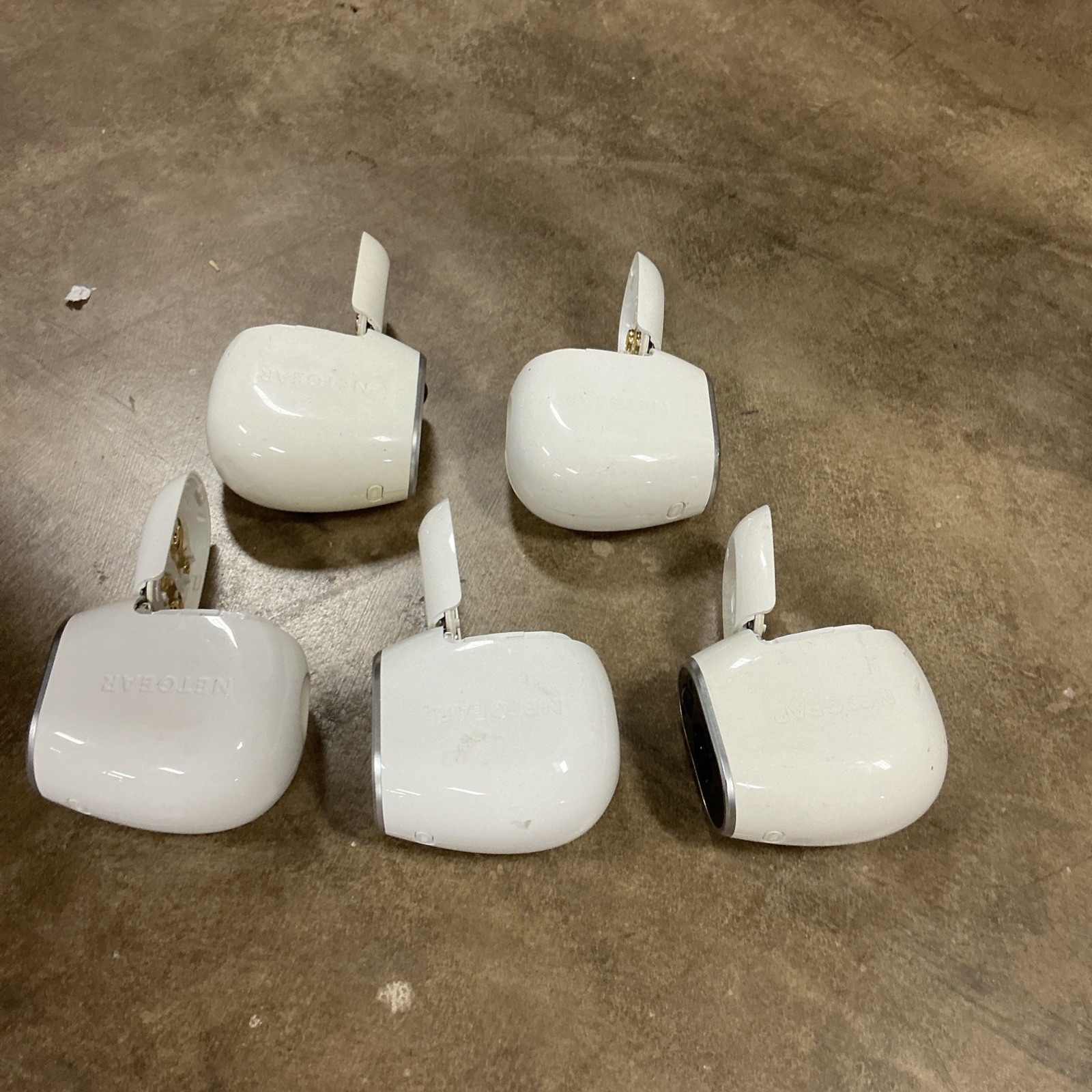 arlo vmc3030 Lot Of 5 Parts Only