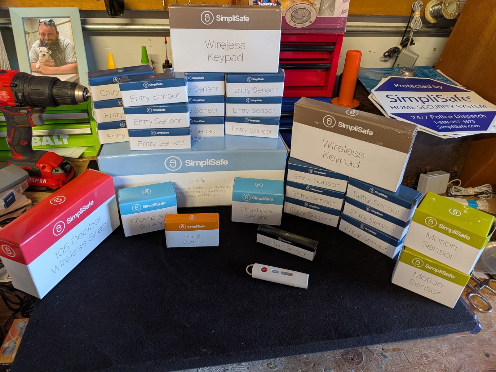 SimpliSafe Lot Of 29 Items