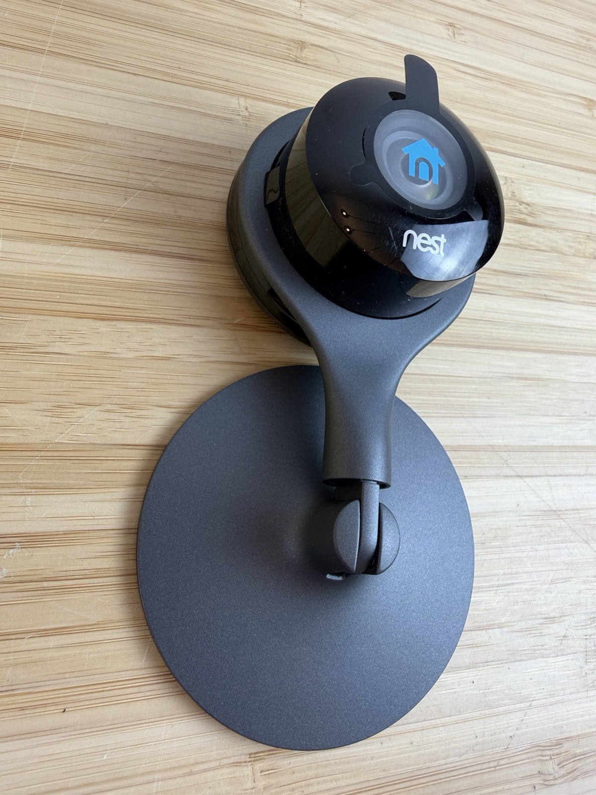 Google Nest Cam Indoor Security Wi-Fi Camera A0005 Black 1st Gen w/ Mount Plate