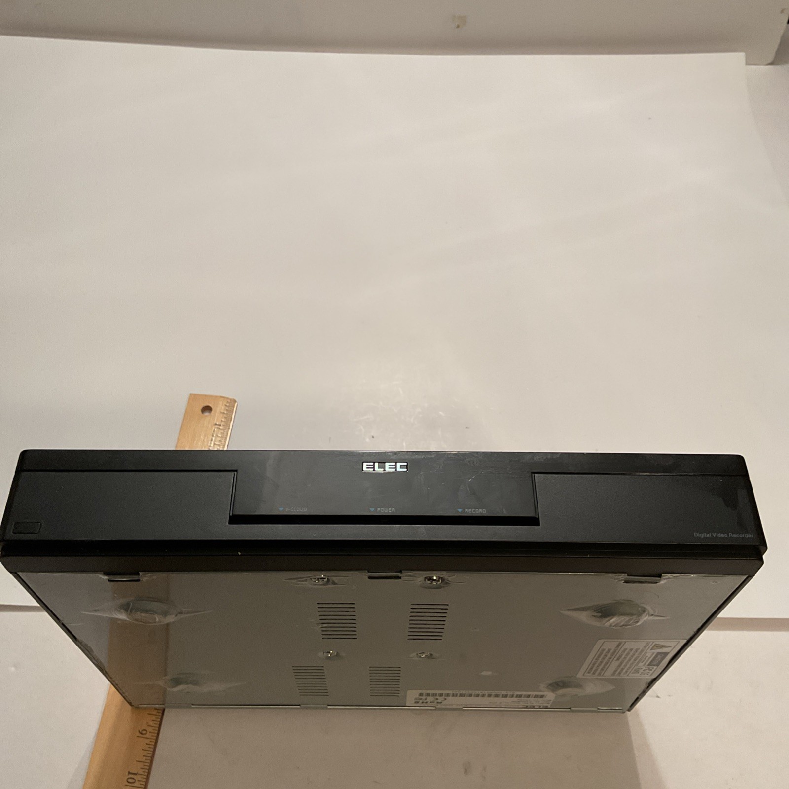 ELEC Model: ELEC Sirius-8 DVR / SKU EL-CVDSR08 Digital Video Recorder