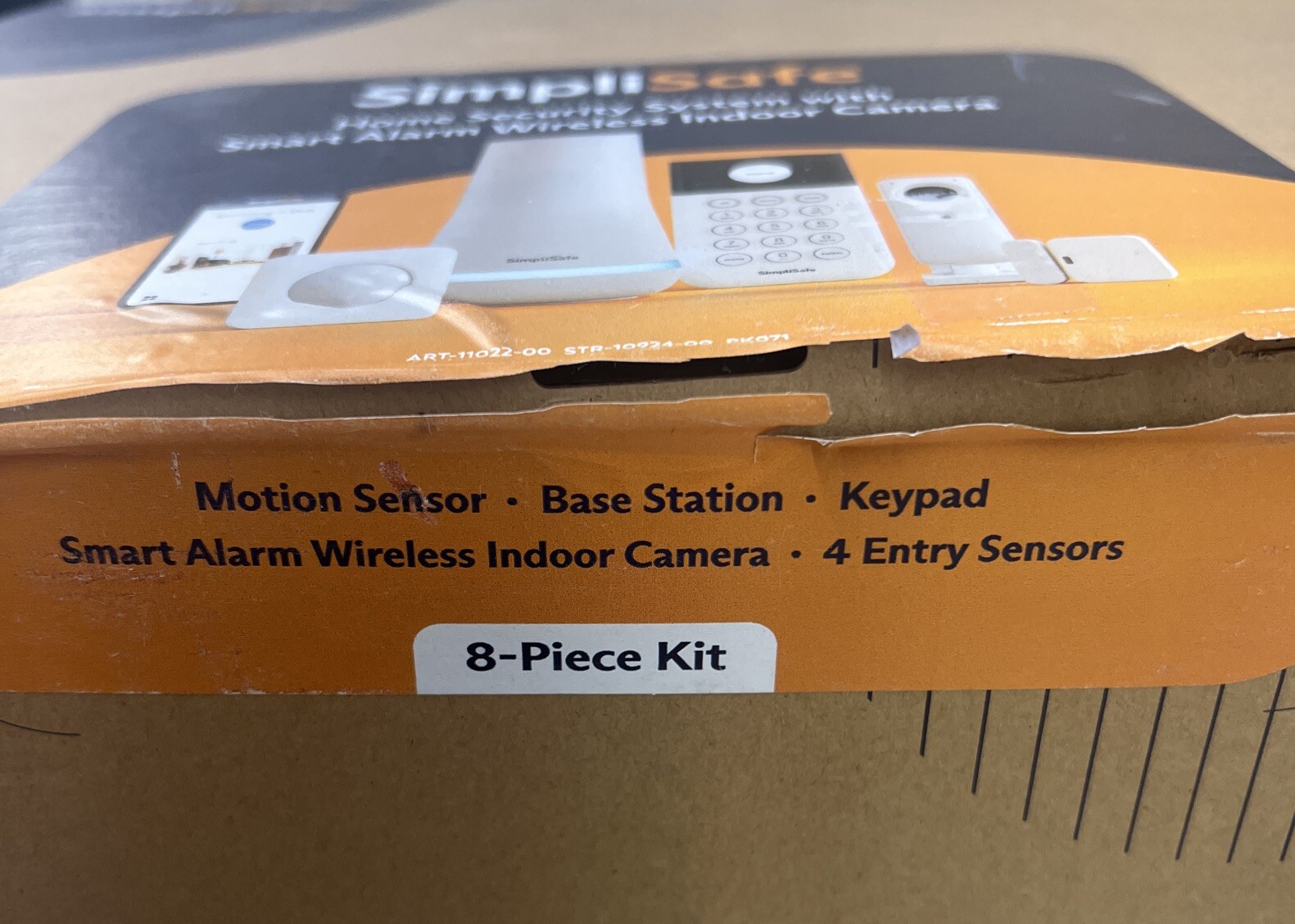 OPEN BOX SimpliSafe Home Security System, Indoor And Outdoor Cameras 8 Piece Kit