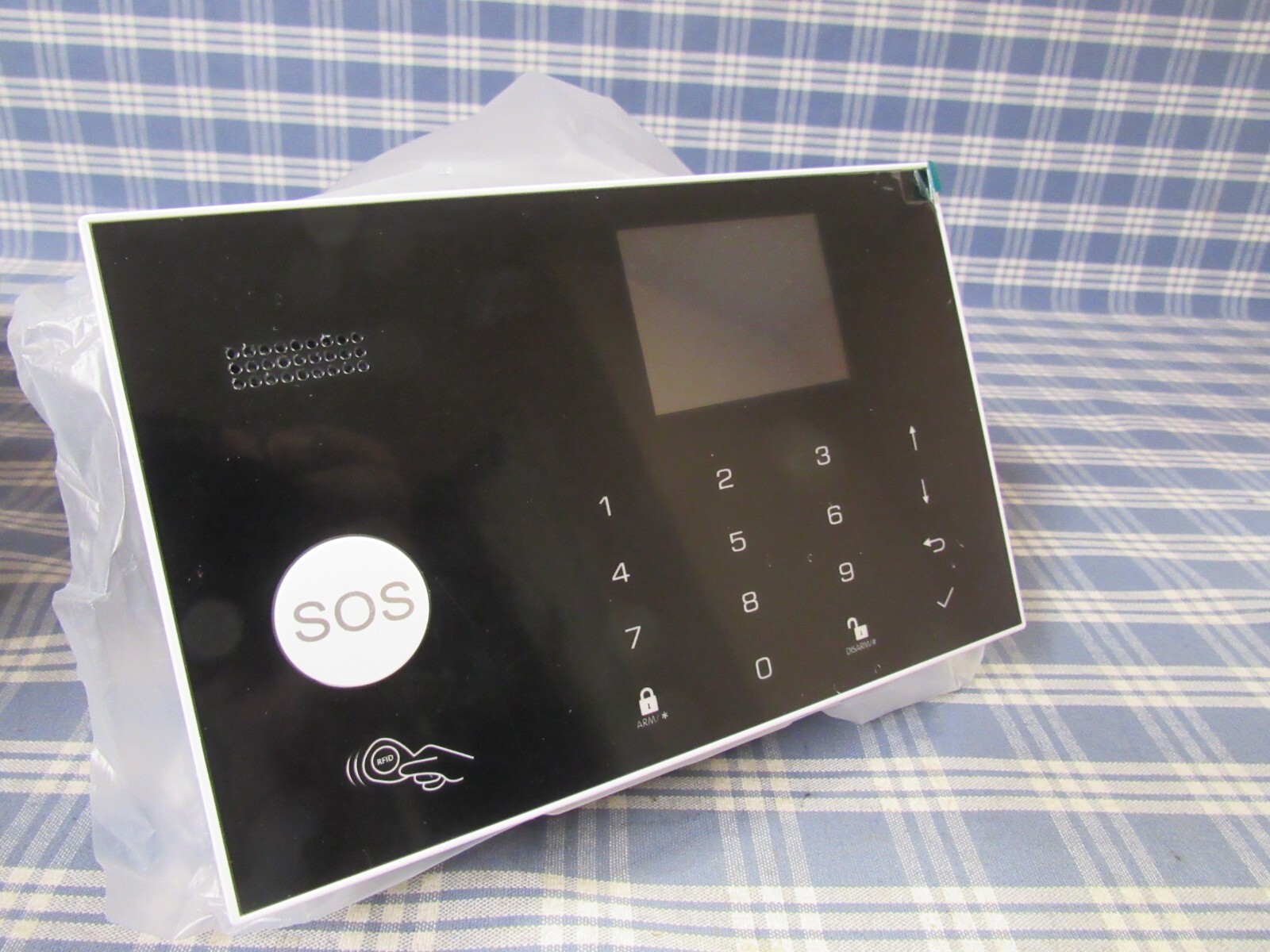 iSmartSafe Smart Home Security Basic Package. (Brand New) FAST FREE SHIPPING.