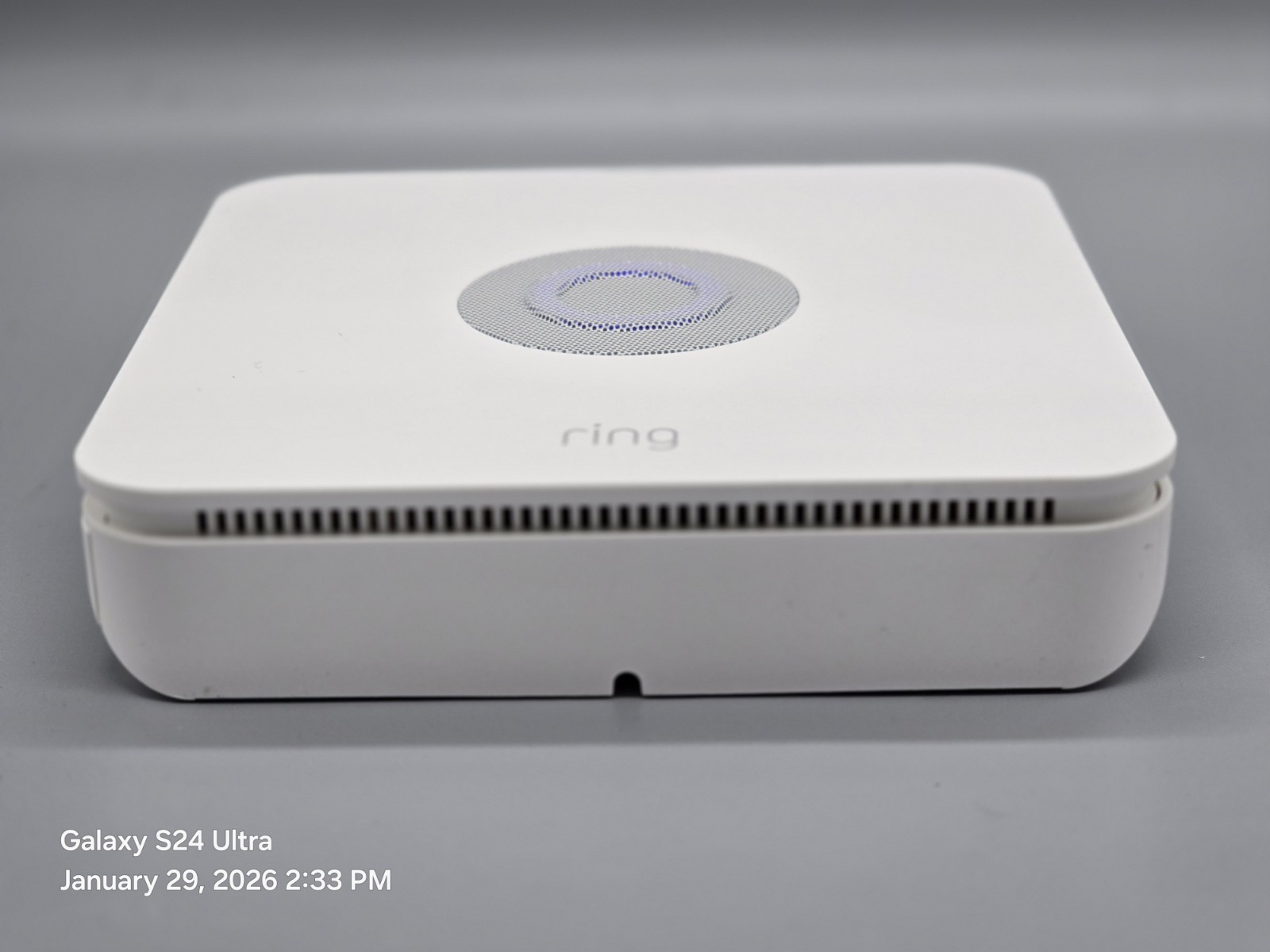 Ring Alarm Base Station US White 4HB1U9-0EN0 With Key Pad- tested