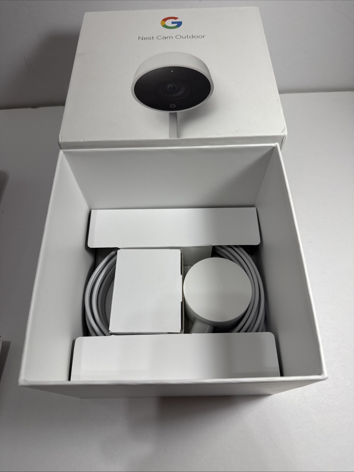 New Google Nest Cam Outdoor 1st Gen A0033 (NC2100ES) IOB