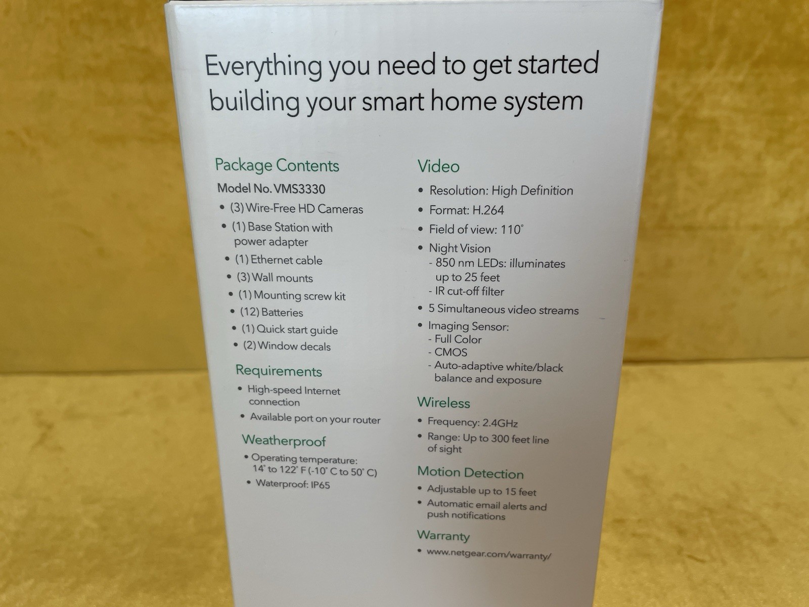 NETGEAR VMS3330-100NAS 3 HD Wireless Security Camera system (3pack) new in box
