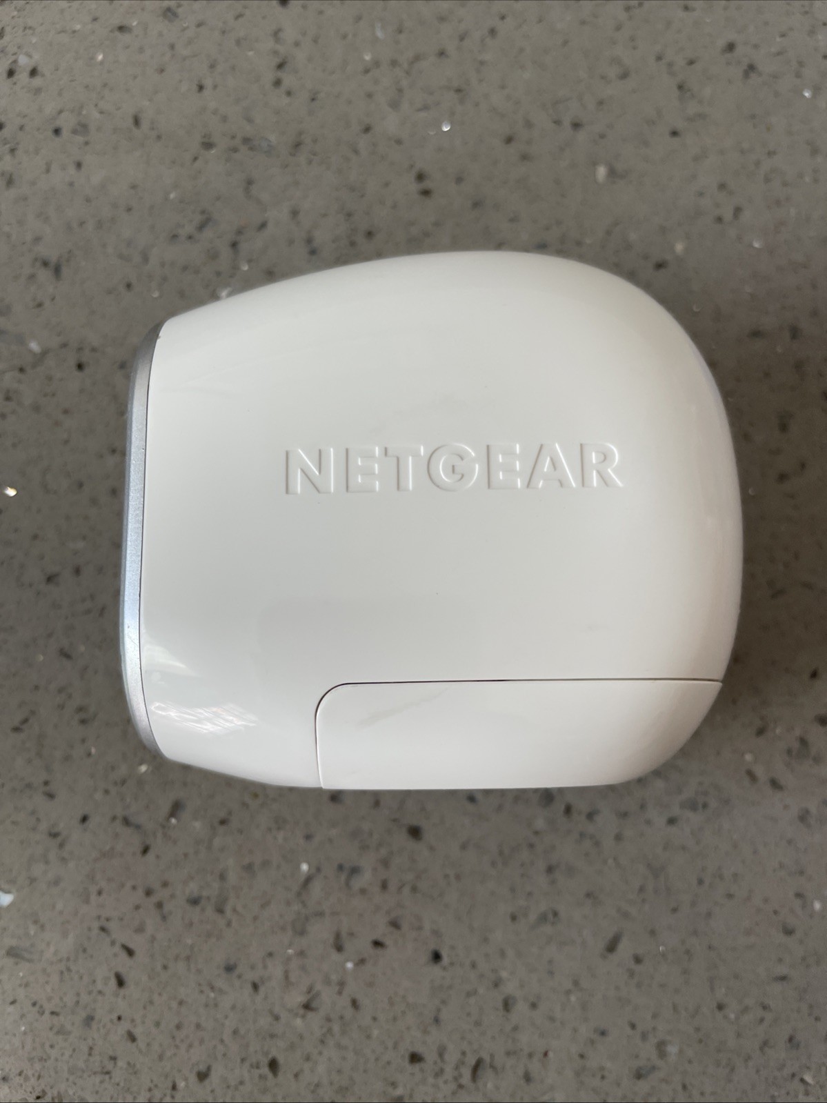 (M) Arlo NETGEAR VMC3030 HD Security Camera Magnetic
