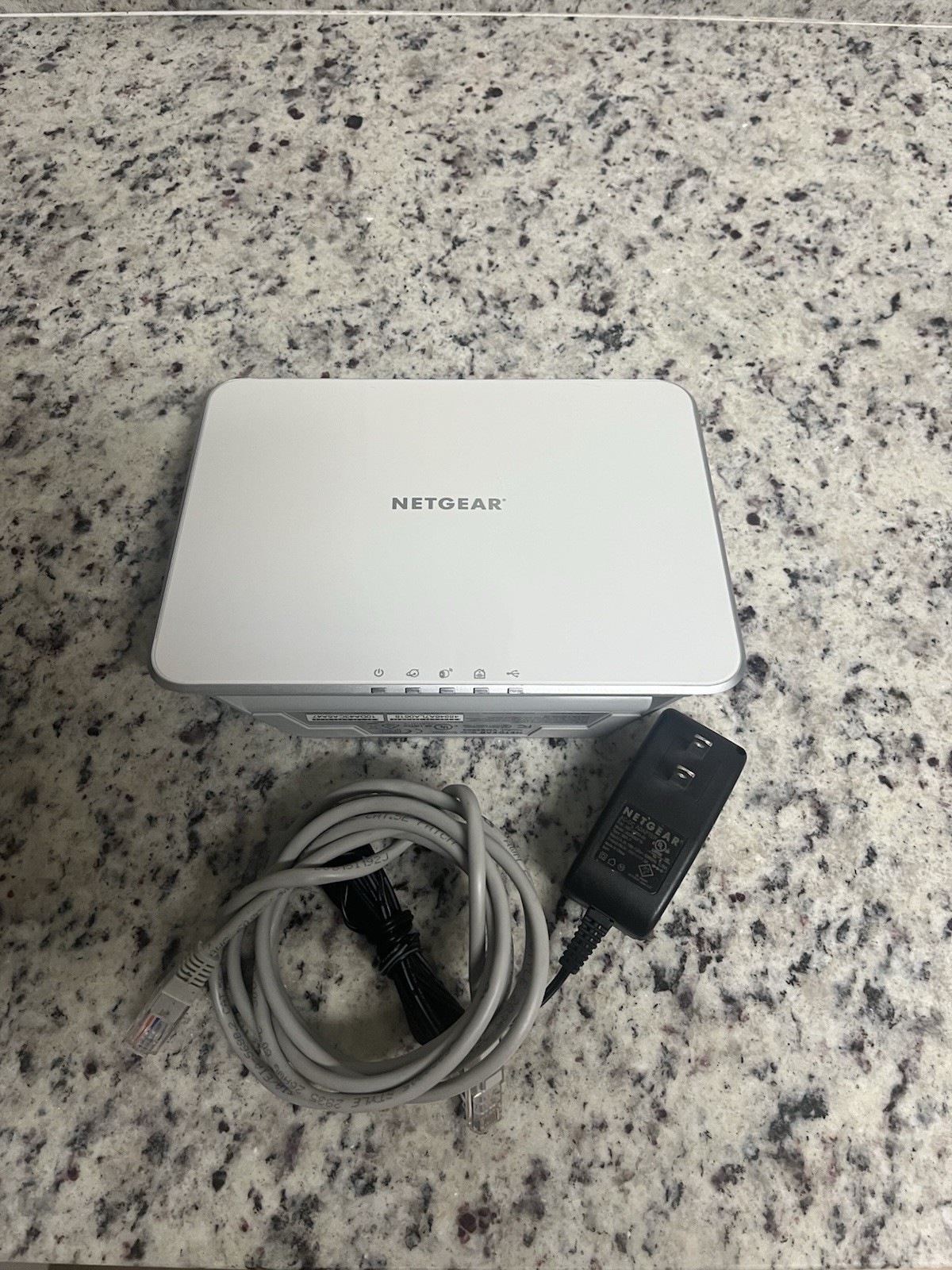 Netgear Arlo VMB3000 Smart Home Base Station W/ AC Power Adapter