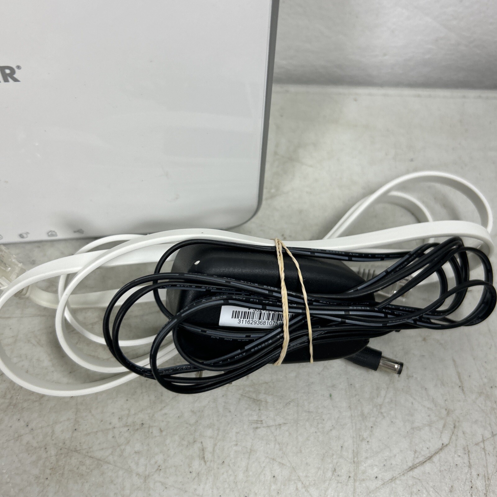 NETGEAR VMB3000 Arlo Base Station with Power Adapter