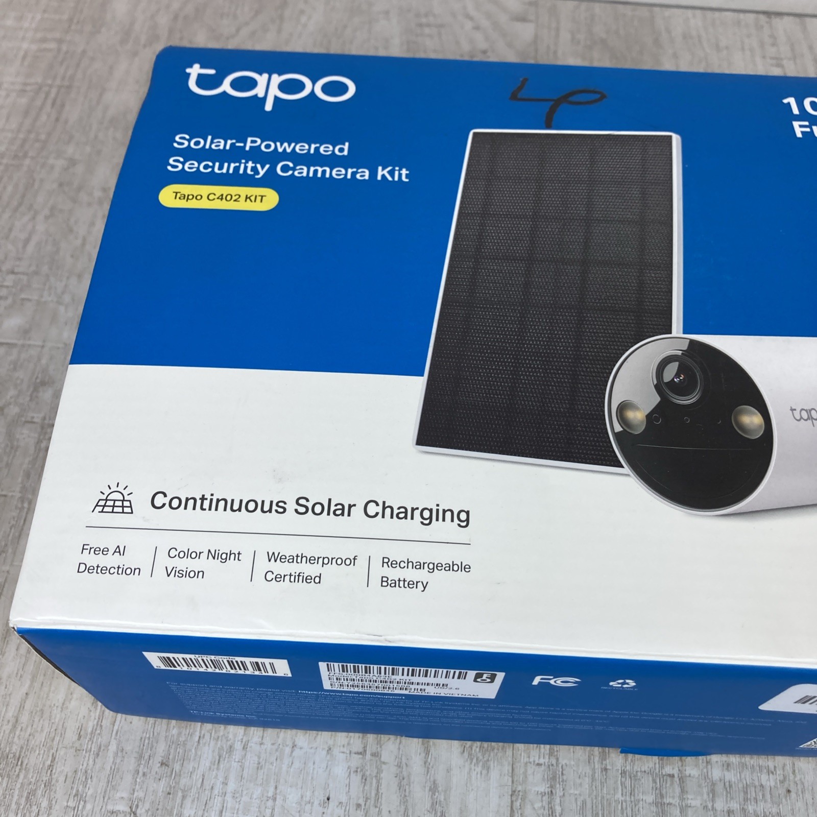 Tapo C402 KIT Solar Security Camera Wireless Outdoor 1080p Battery Powered White