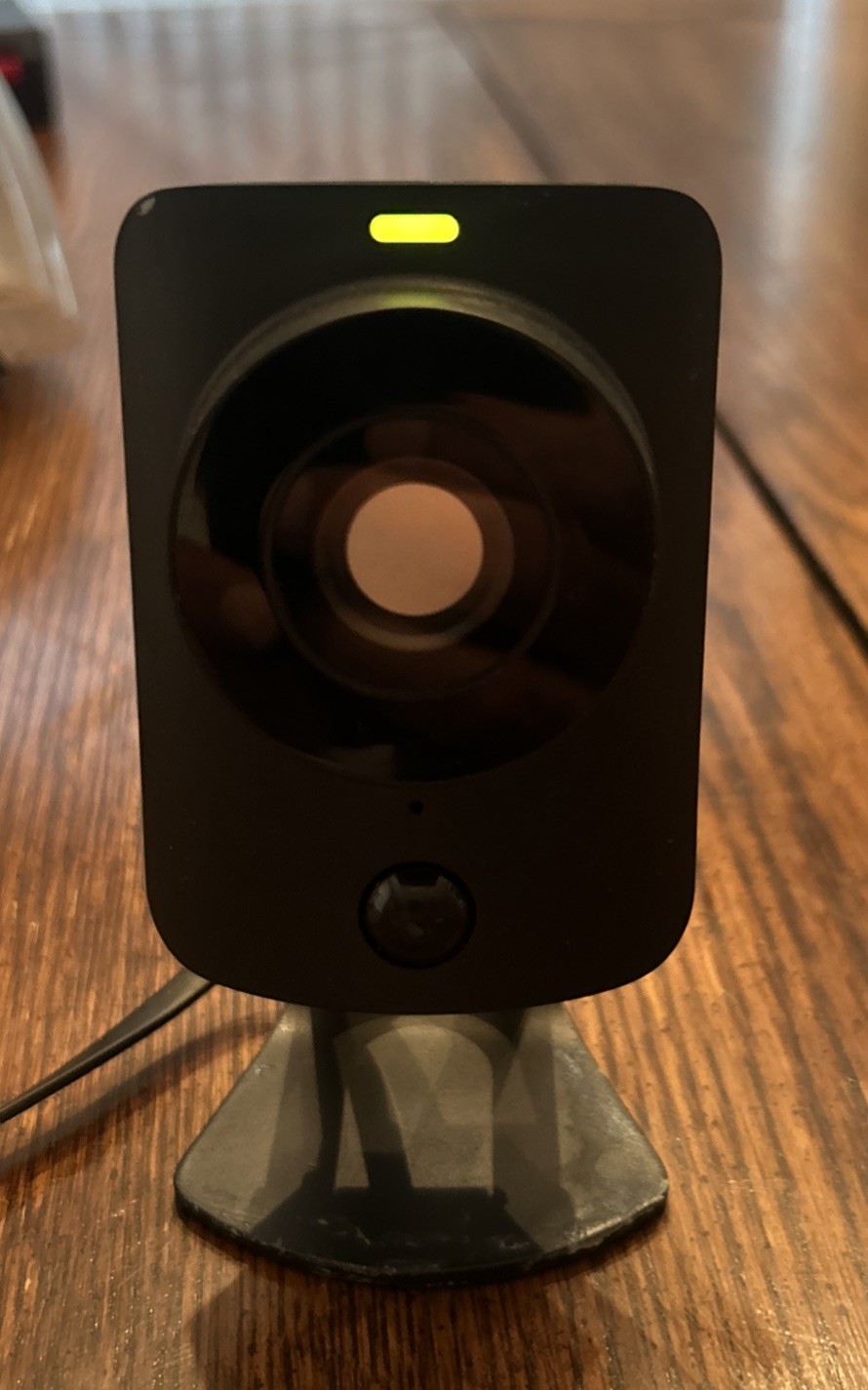 SimpliSafe SimpliCam 1080p Wired Indoor Security Camera-SSCM2 W/ Cord WORKS READ