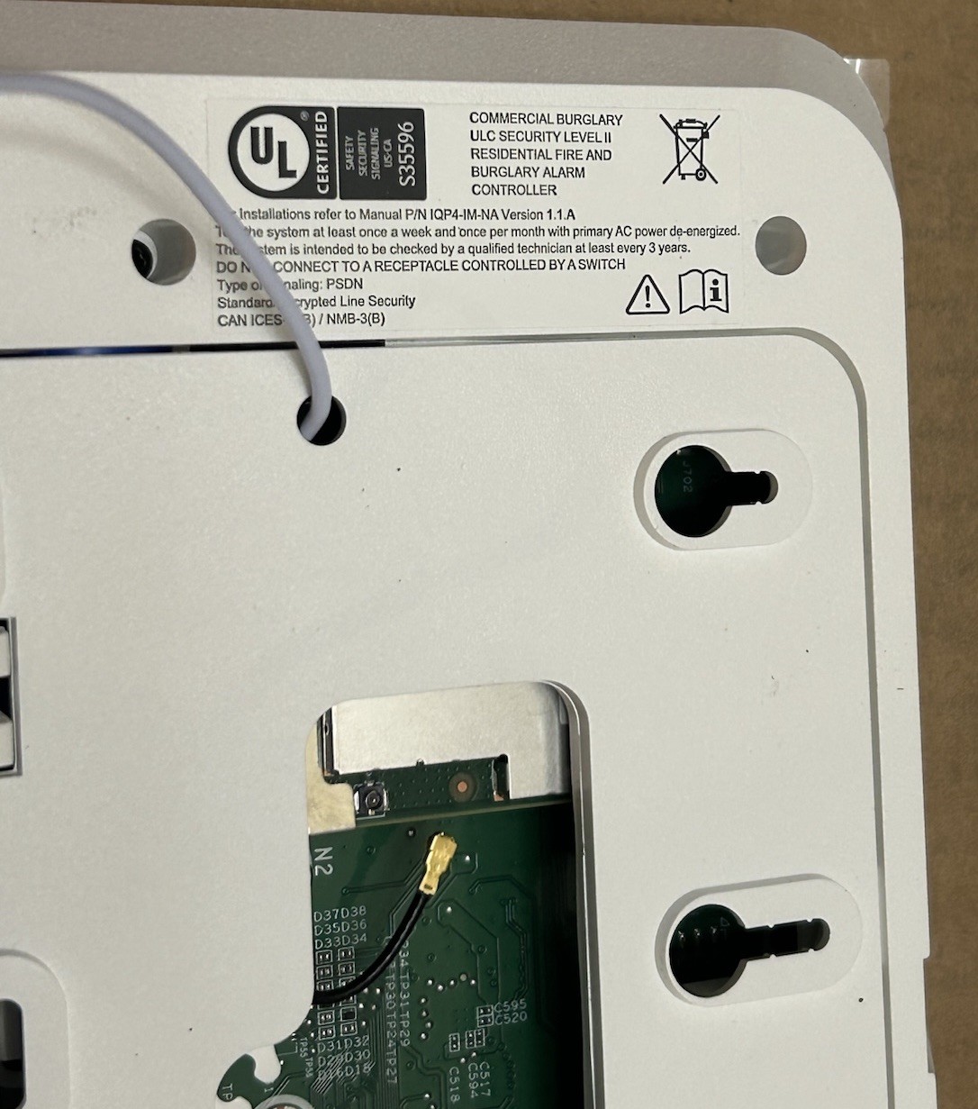 New! Qolsys Model: IQ PANEL 4 Wireless TOUCH SMART HOME SECURITY ALARM Panel