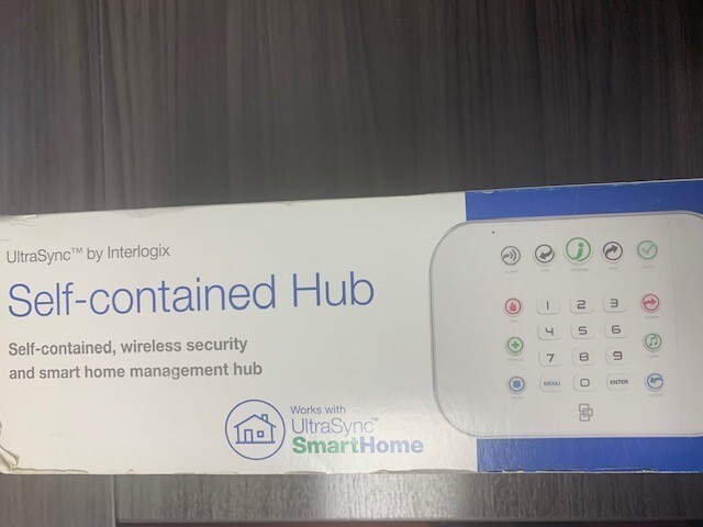 ULTRASYNC by by INTERLOGIX Self-Contained wireless security Hub ZW-6400