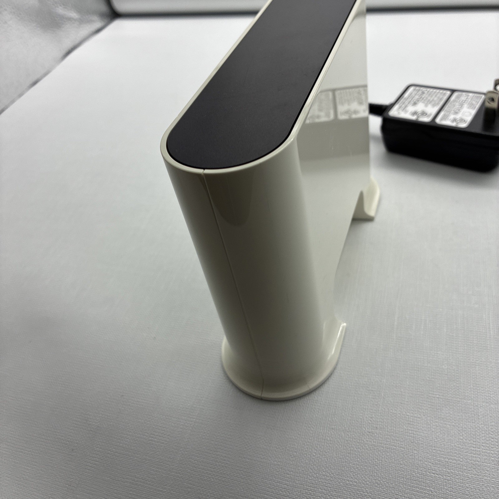 Netgear Arlo Pro Base Station VMB4500 (No Cameras)