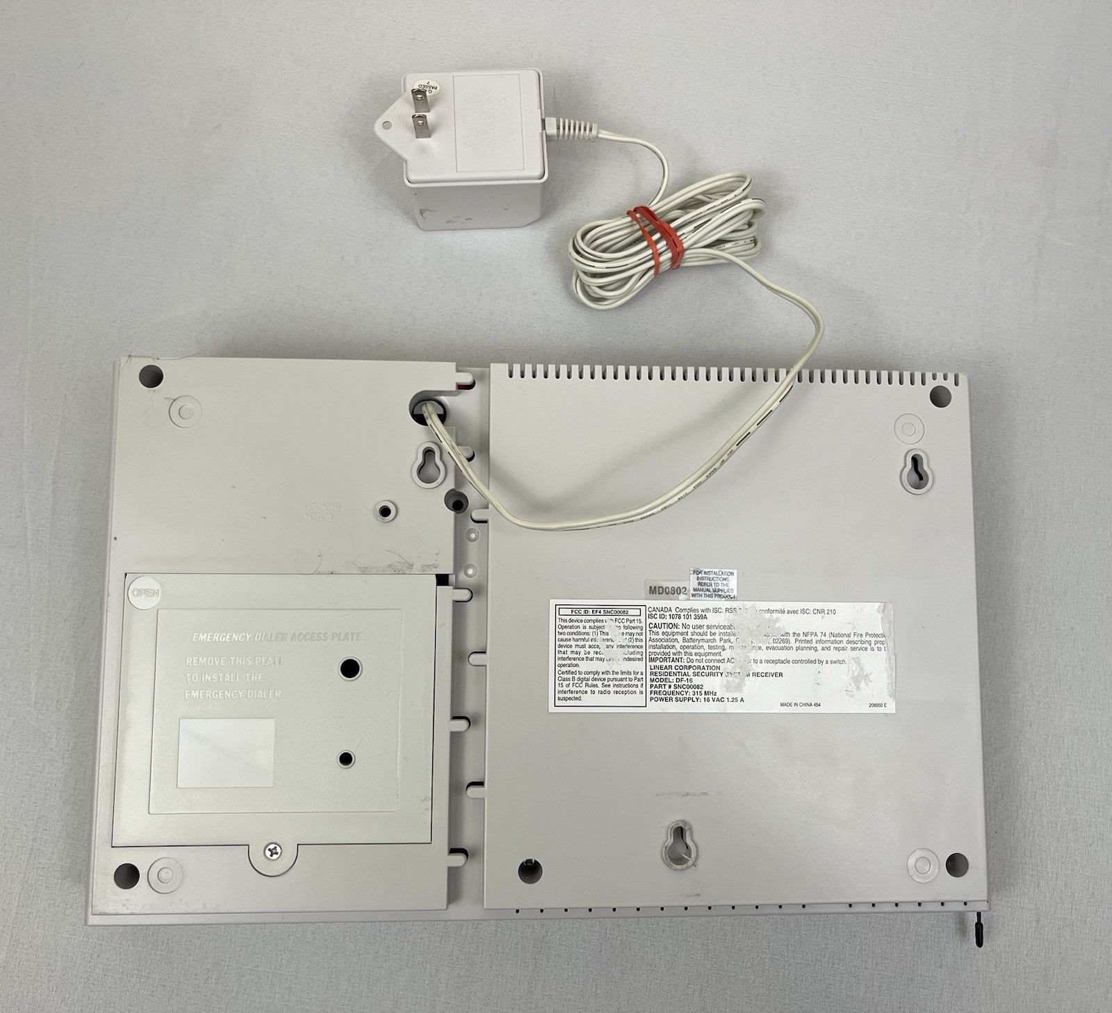 Linear SSD Security Residential Security System Receiver Hub Model DF-16 Tested