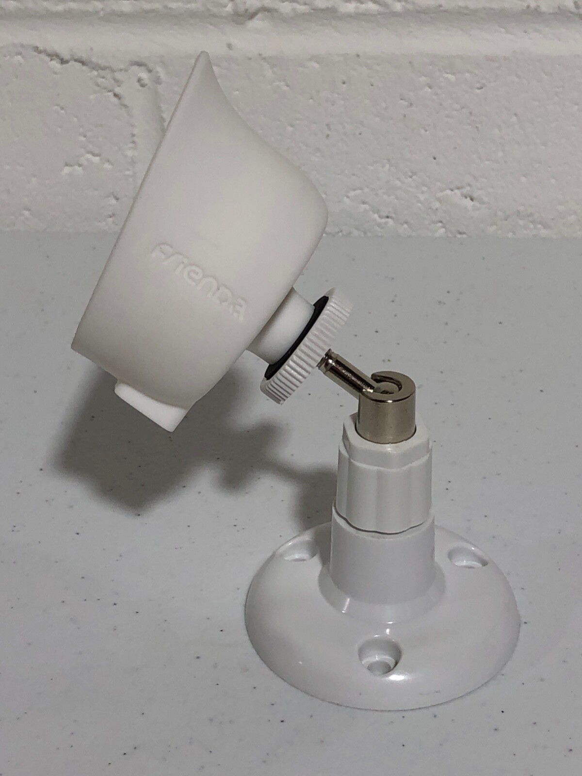 Frienda Lot of 4 Anti-Theft Security Camera Housing White 360 Deg Wall Mount