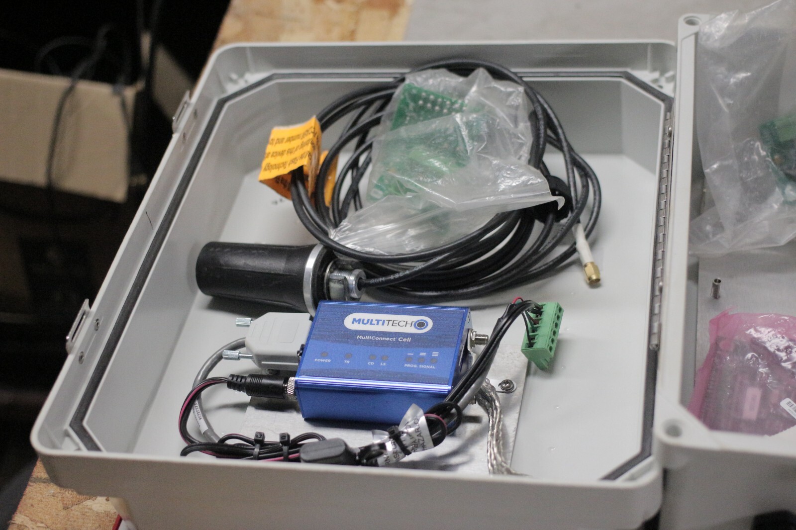 FLASH TECHNOLOGY FTW175 WIRELESS MONITORING SYSTEM 3905210 — tested