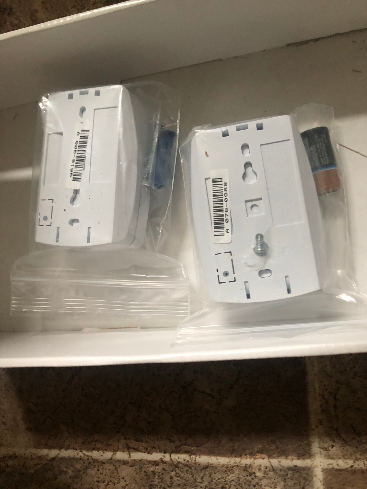 Blue by ADT Security System BASE KEYPAD DOOR/WINDOW SENSORS, MOTION SENSORS N711