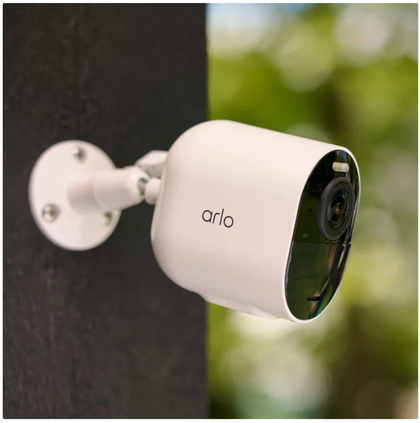 2 Arlo Ultra 2 4K UHD Wireless Security Add-on Camera with Battery & Wall Mount