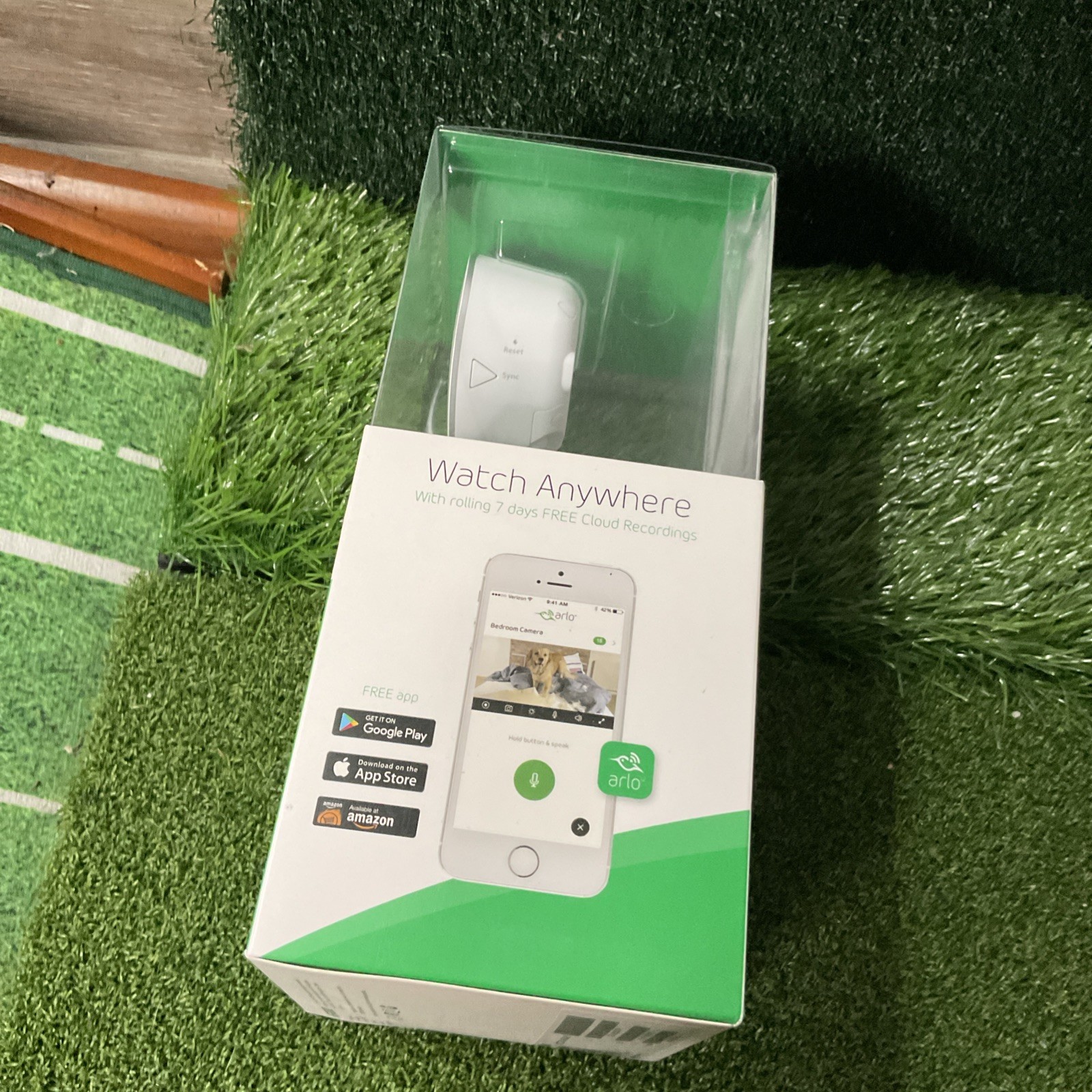 Arlo Q VMC3040-100NAS 1080p HD Wireless Security Camera with Audio Indoor
