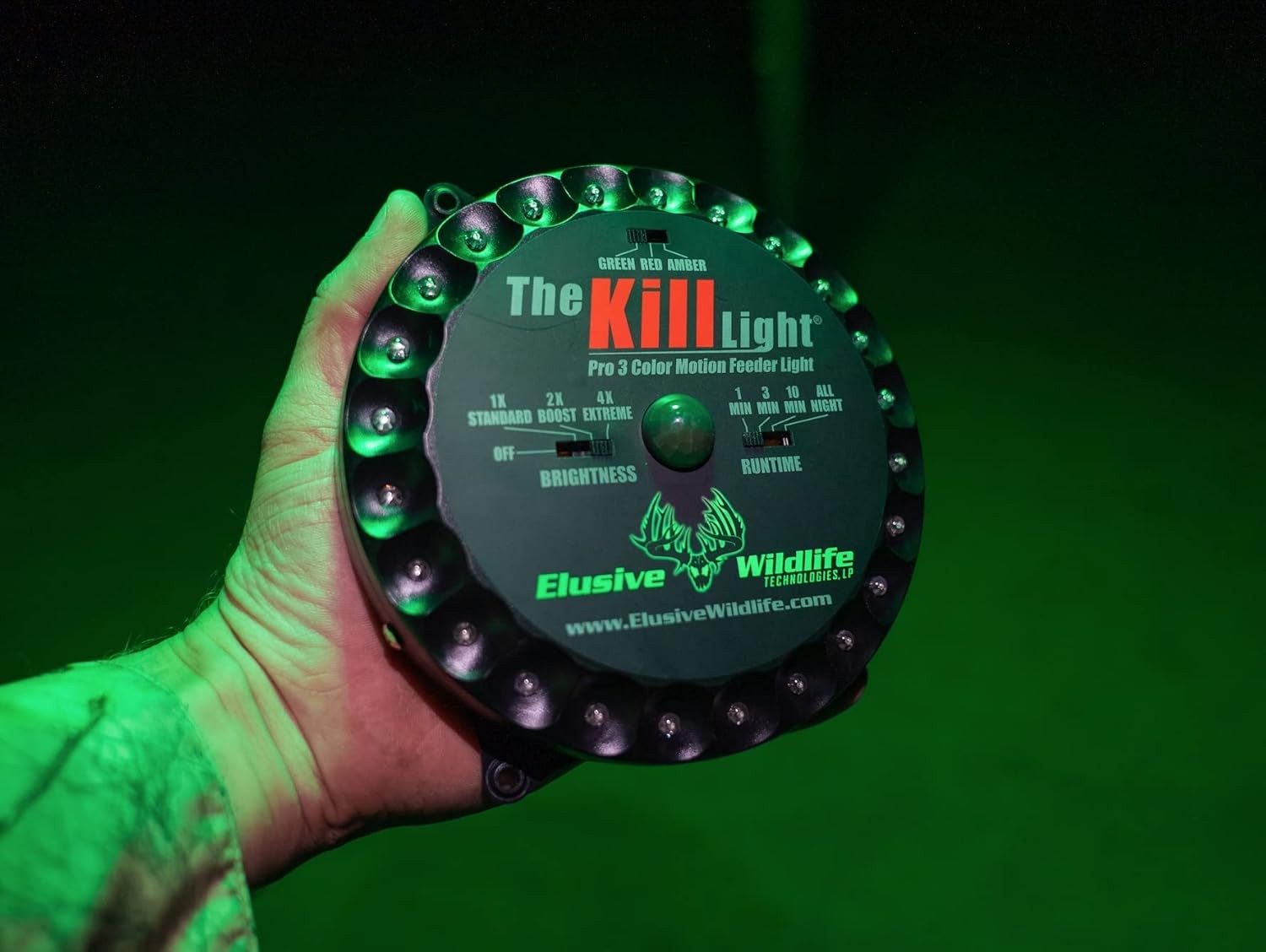 Elusive Wildlife Kill Light 3 Color Feeder – Best Hunting Red, Green