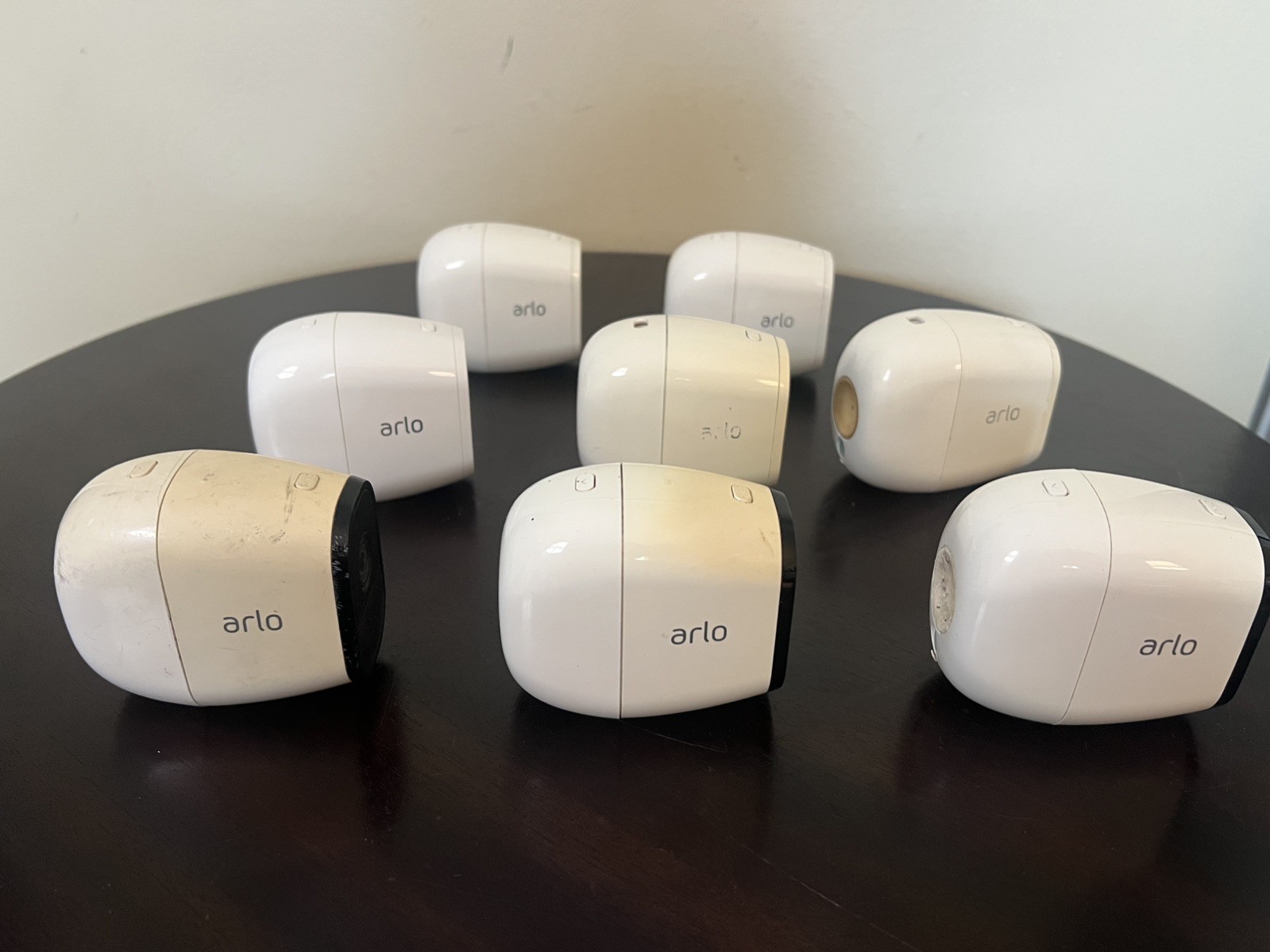 Arlo Pro 2 Arlo Pro Camera Setup 8 cameras With Arlo Hub Plus extra NO BATTERIES