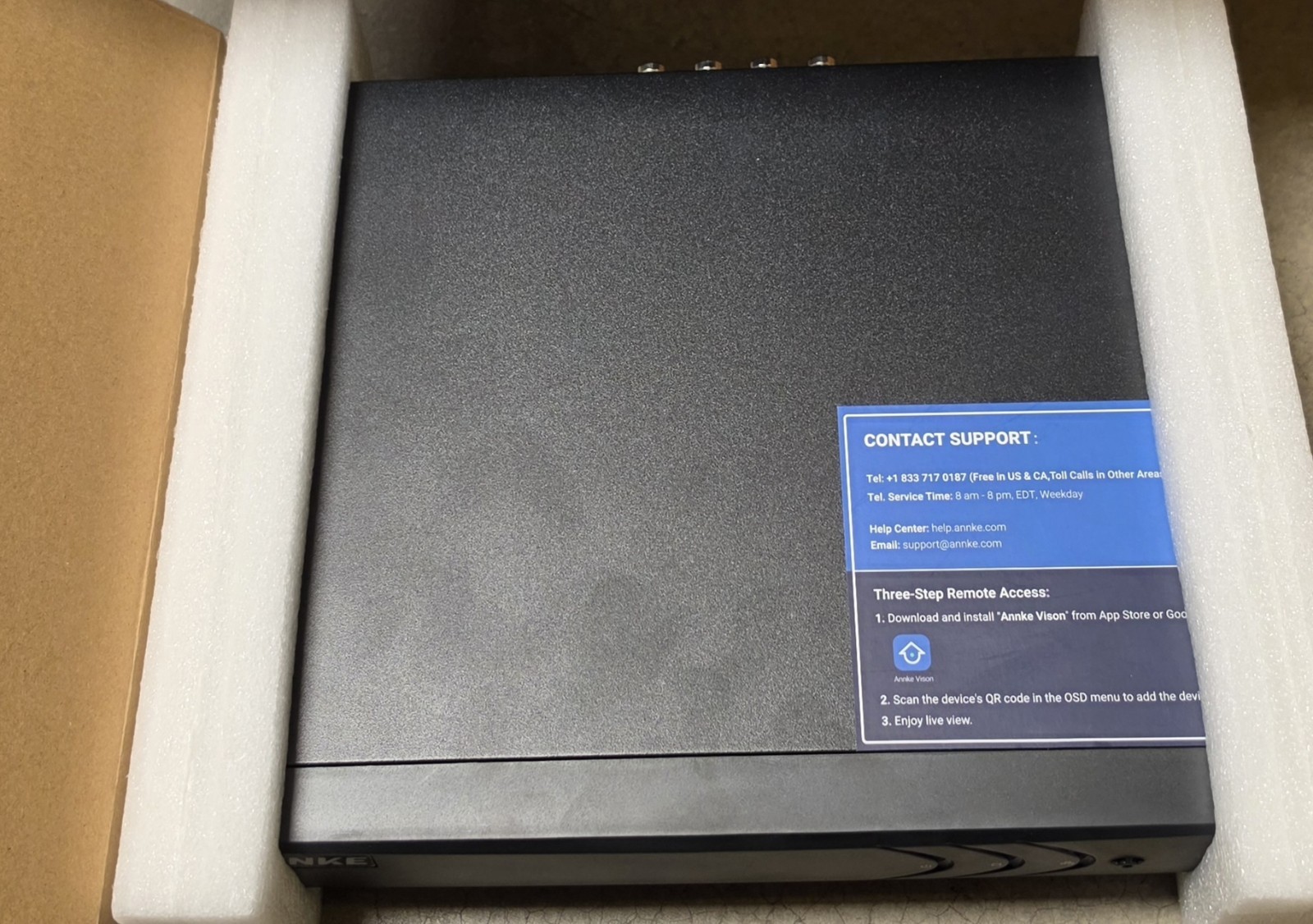 Annke Dw81kd Network Video Recorder with 8 Cameras