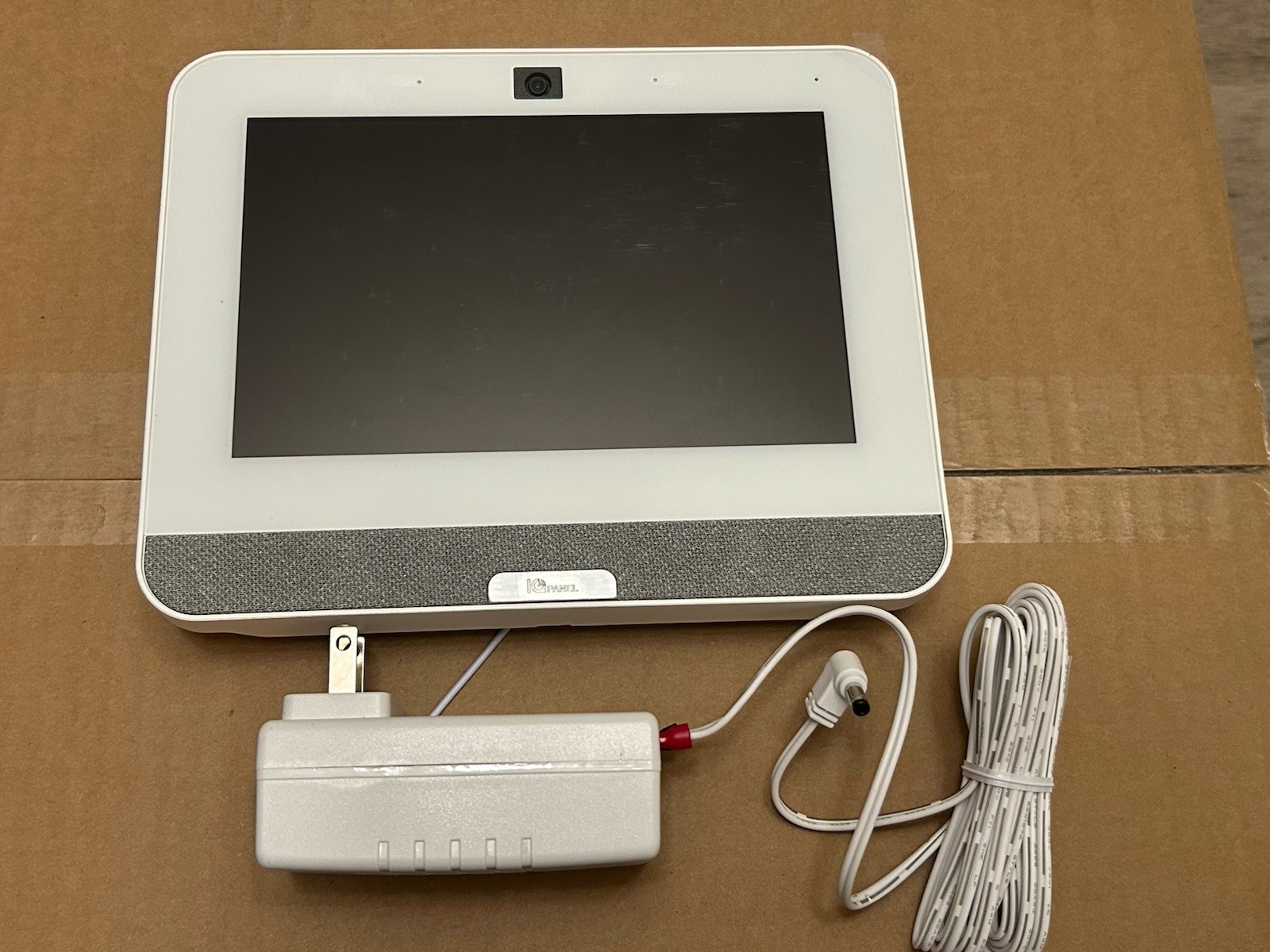 New! Qolsys Model: IQ PANEL 4 Wireless TOUCH SMART HOME SECURITY ALARM Panel
