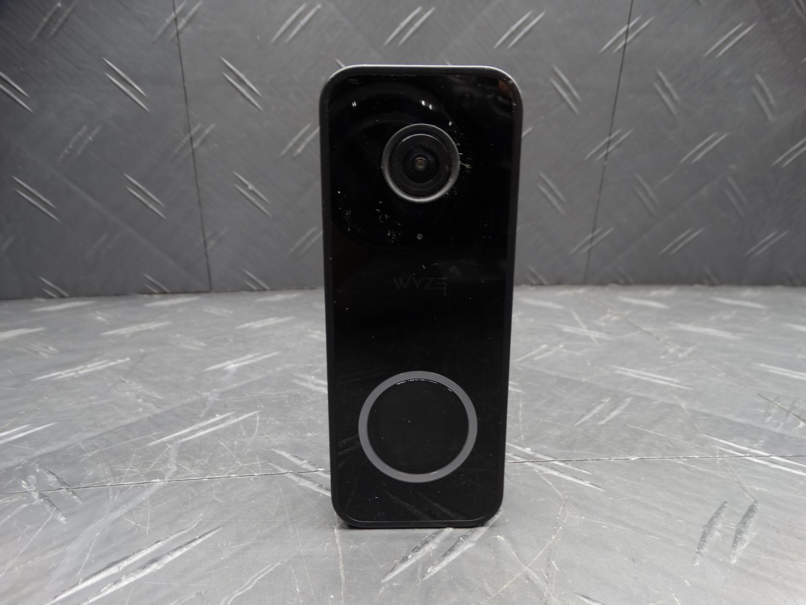 Wyze Video Doorbell v2 Wired 2K HD Color Night Vision Head-to-Toe View WVDWDV2