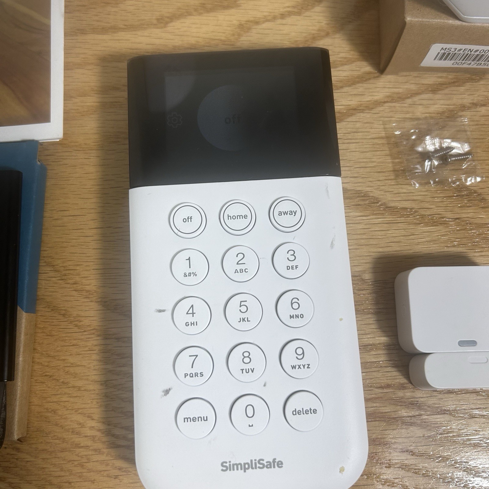 SimpliSafe SSBS3 WiFi Base Station + Wireless Keypad Home Security Sensors