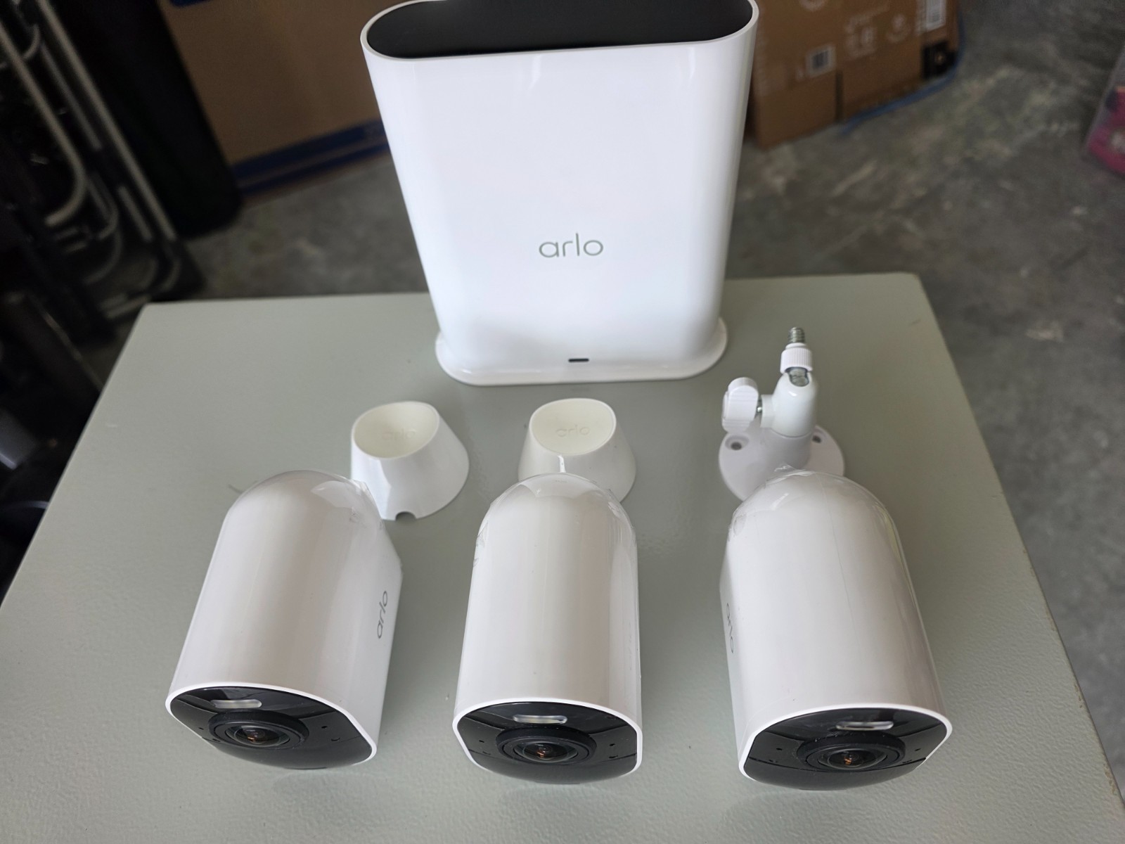 Arlo – Ultra 3 Outdoor Security Cameras BUNDLE 4K HDR (3rd Gen, 2025 Release)