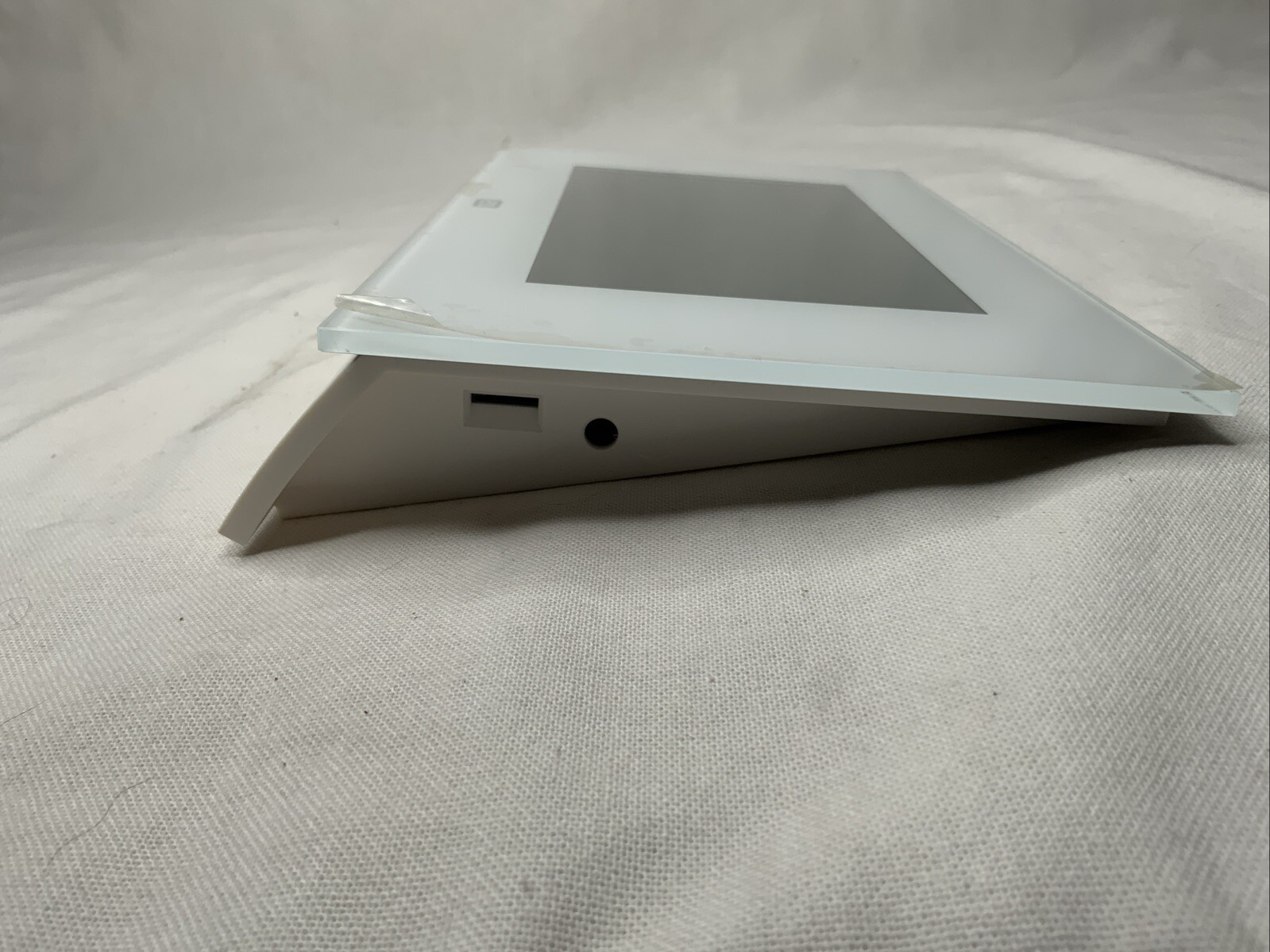 2N Indoor Touch 2.0 (White) Model# 91378375WH