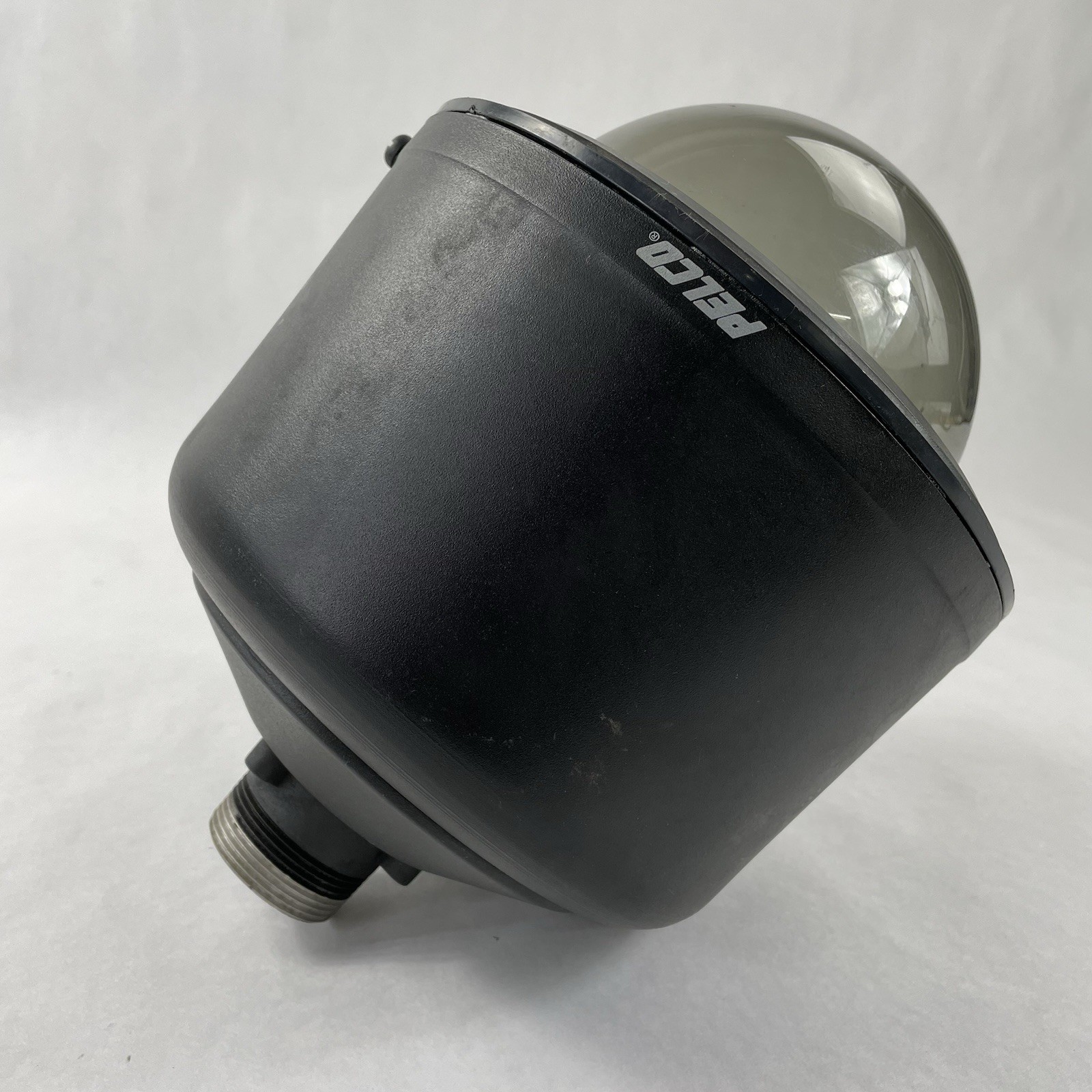 Pelco DF5-PB-0 Fixed In-Ceiling Housing with Tinted Dome