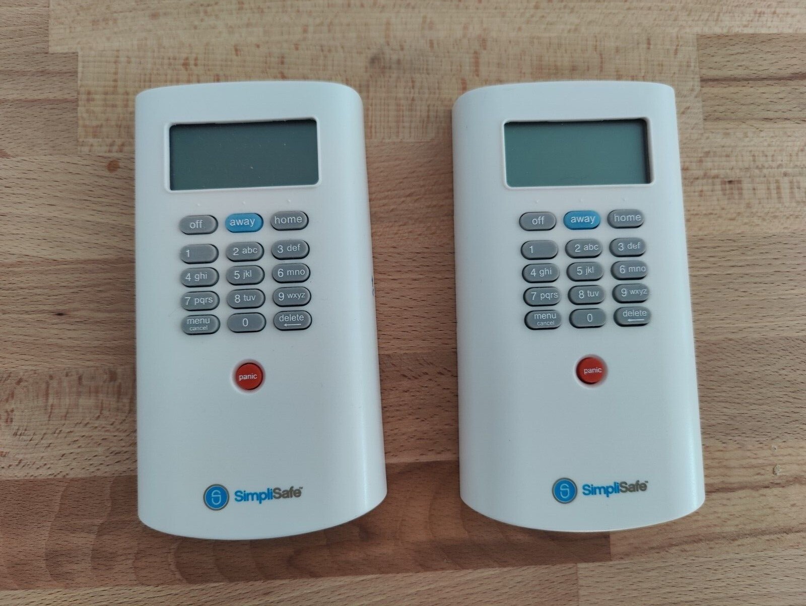 SimpliSafe Security System (Multiple Items, See Description and Photos)