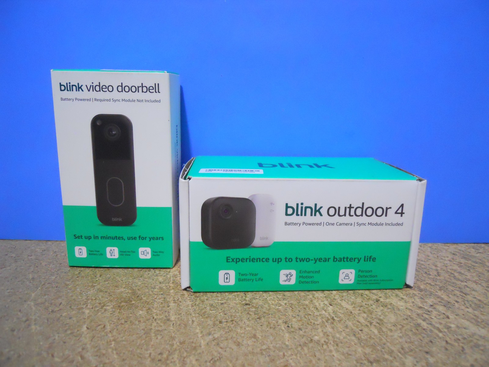 Blink Video Doorbell 4th Gen Outdoor 1 Camera System with Sync Module 2 New!