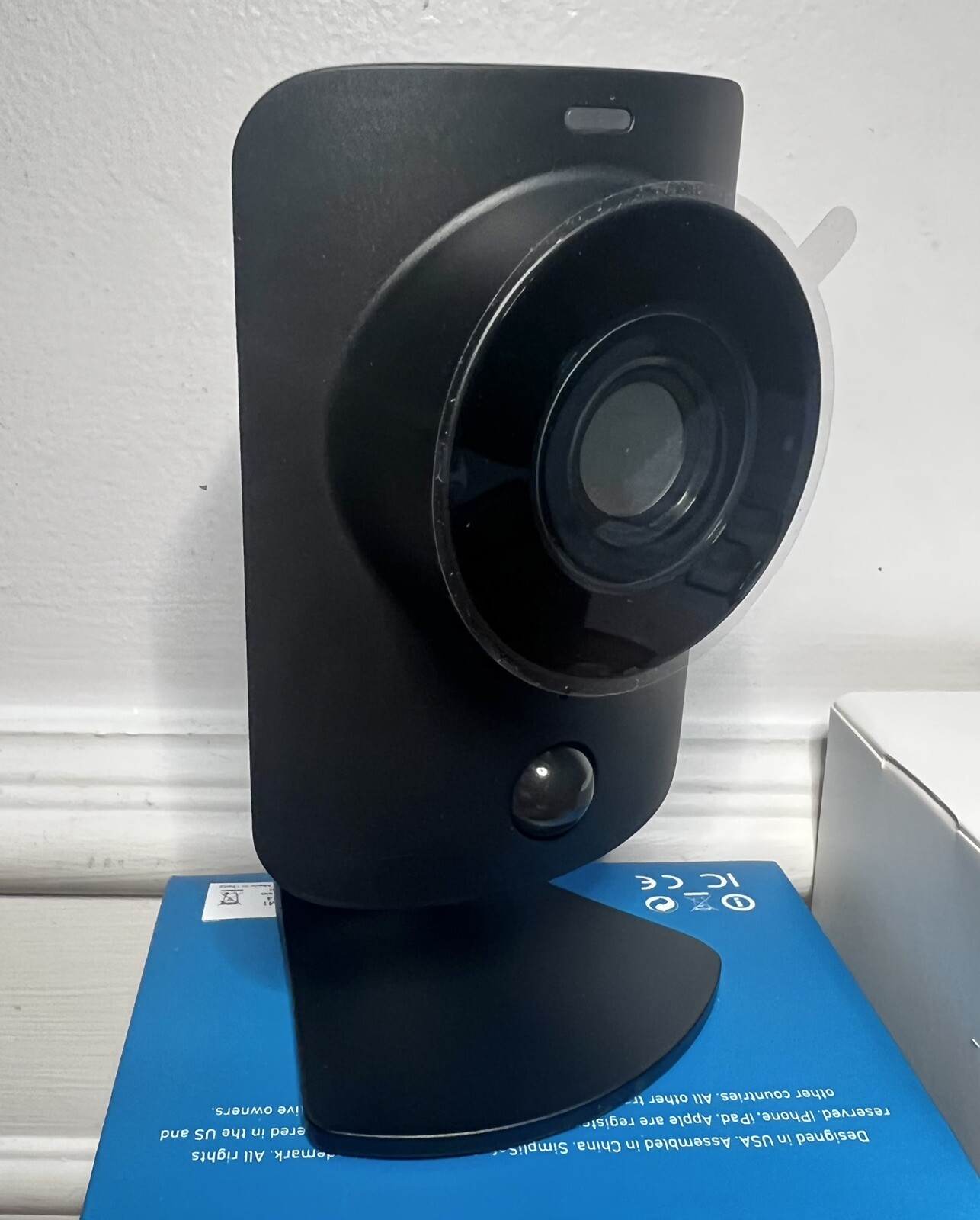 SimpliSafe SimpliCam Indoor Security Camera SSCM1 New w/ Open Box