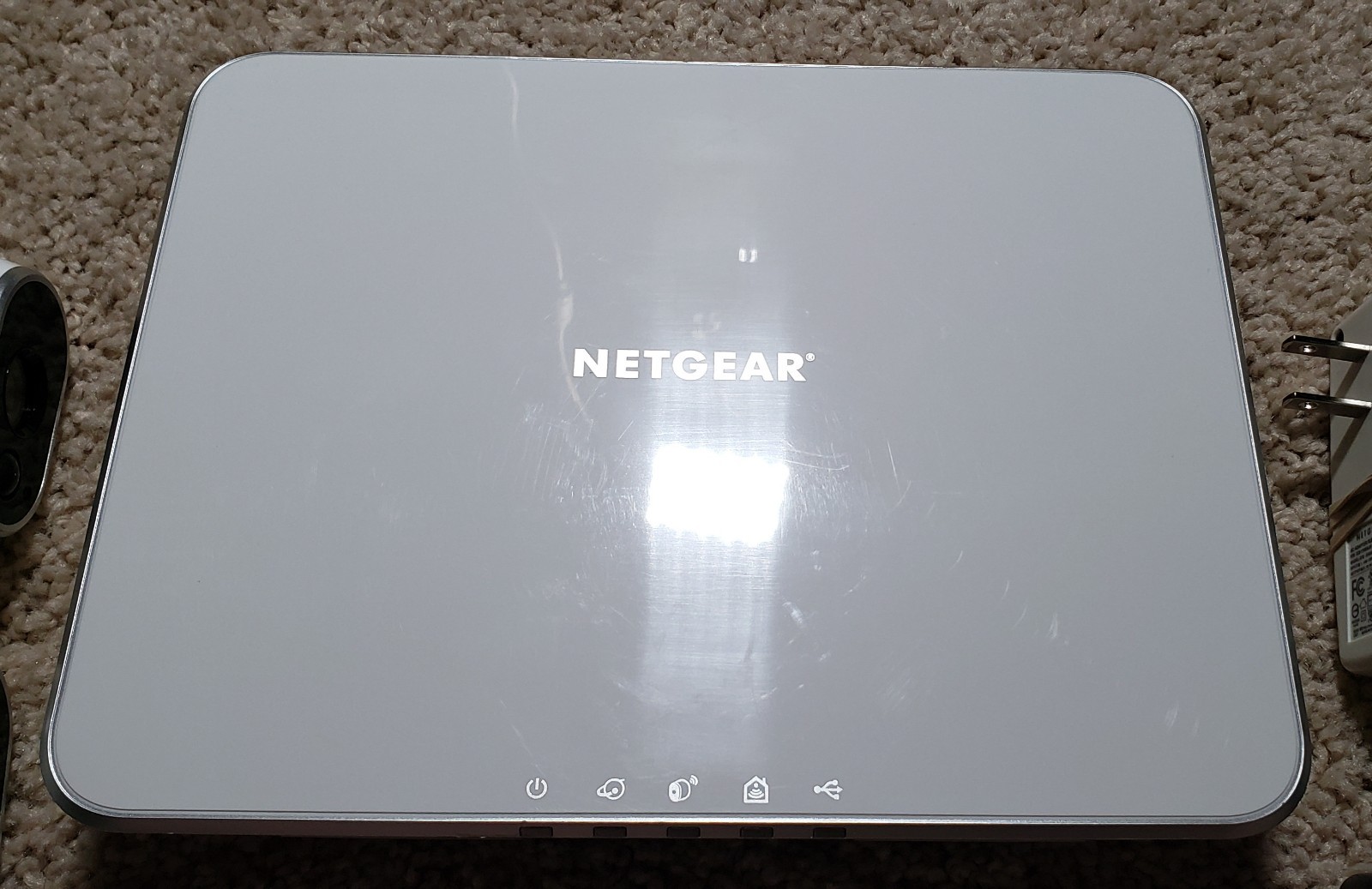 NETGEAR Arlo VMB3000 BASE Station HUB Wireless Security Camera System w/2 Camera