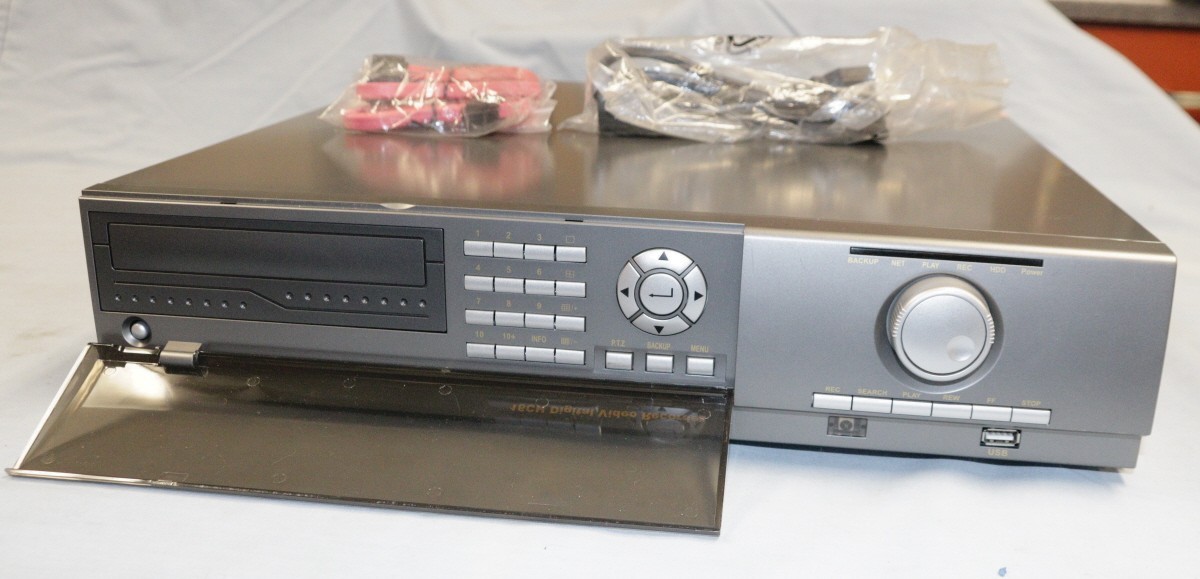 DVR LTS LTD2416 Analog 16 Channel H.264 Pentaplex w Remote Control -New Open Box