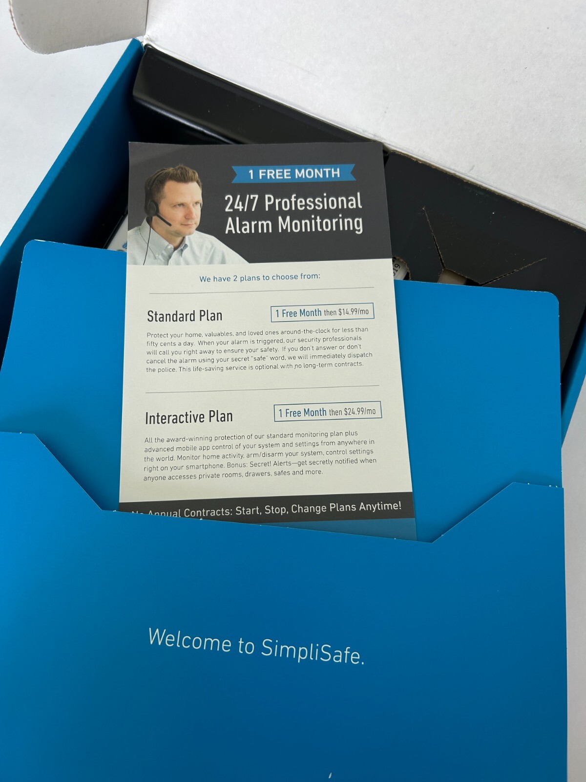 SimpliSafe DIY Home Security Kit