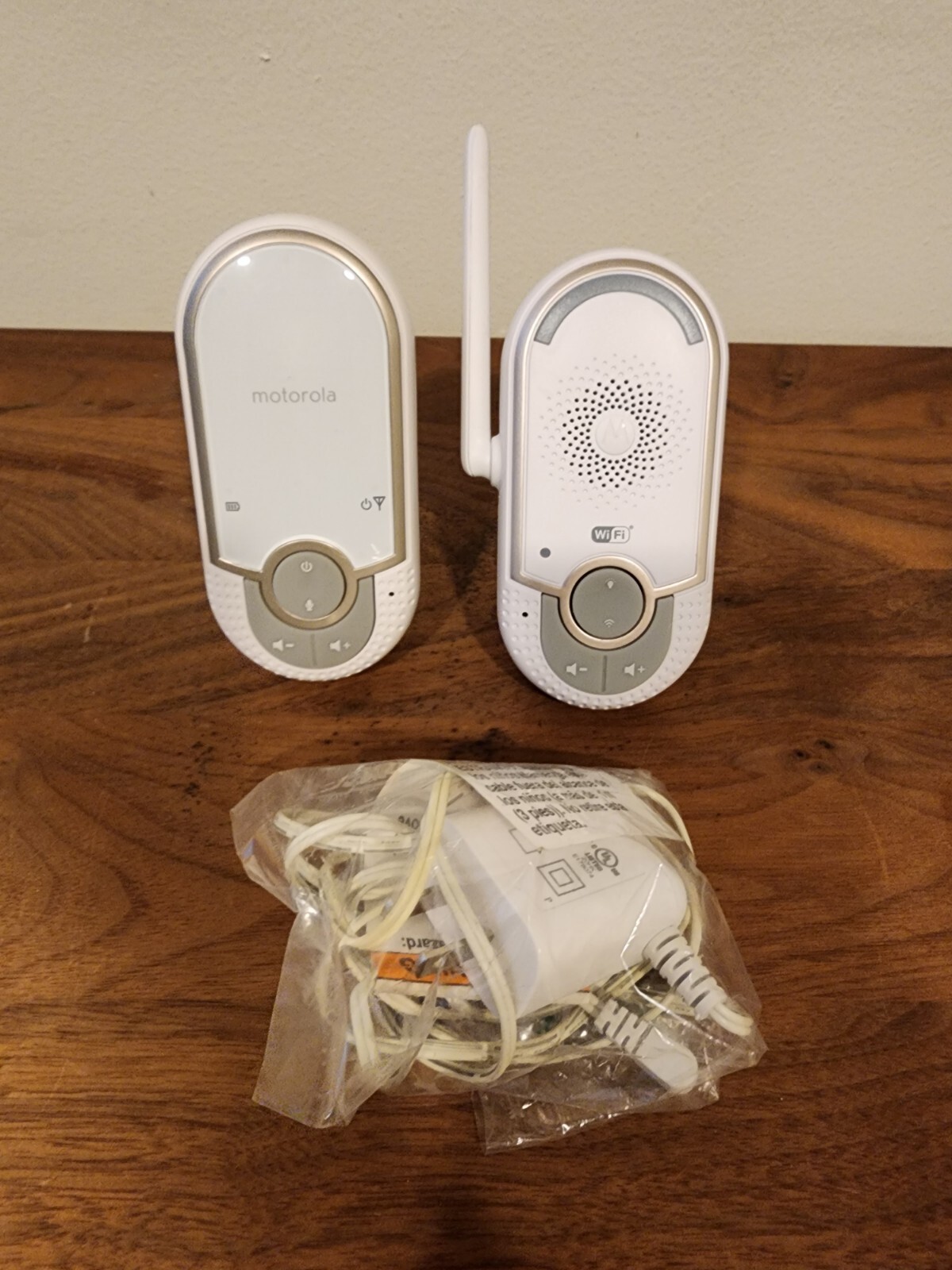 Motorola MBP164CONNECT Wi-Fi All-in-One Smart Monitor and Intercom