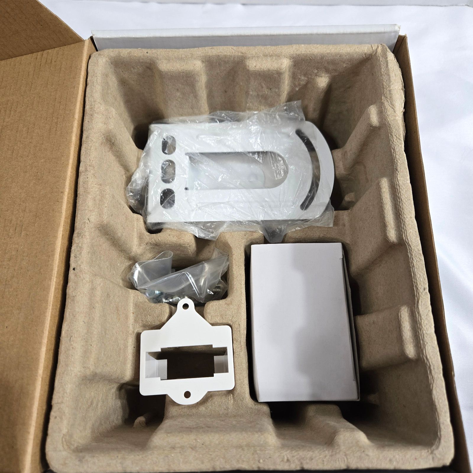 AT&T Digital Life Security Garage Door Controller NOB