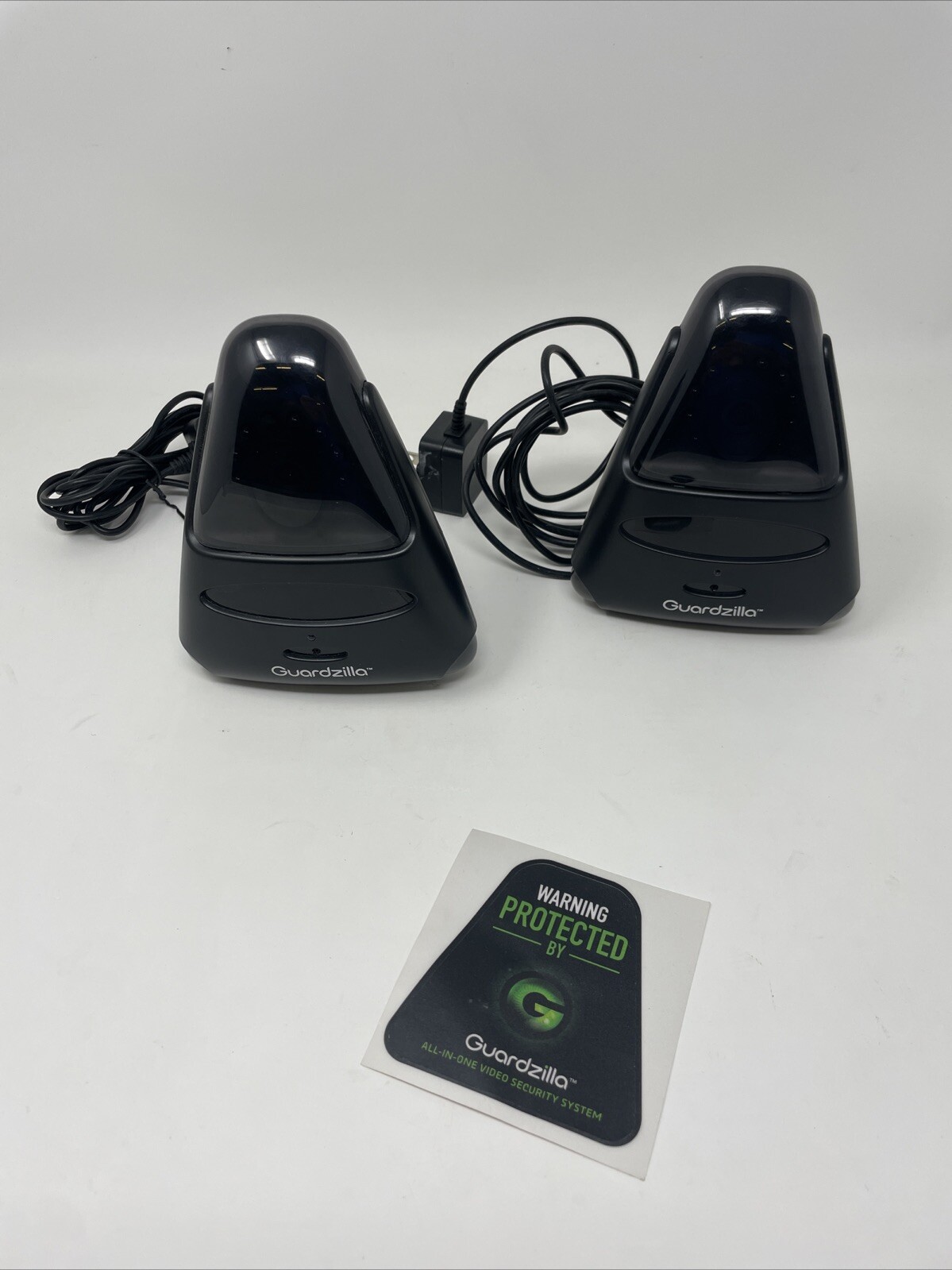 Two (2) Guardzilla All In One Wireless HD Indoor Video Security System Lot Of 2