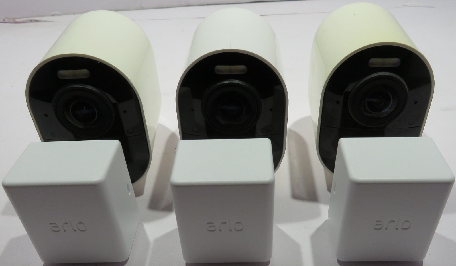 Lot of 7 Arlo Security Cameras + Netgear Base Station + Many Accessories