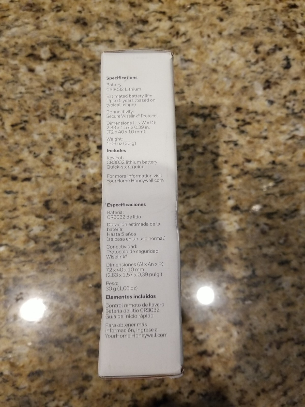 Honeywell Home Smart Home Security Keyfob (RCHSKF1) White *OPEN-BOX/NEW*